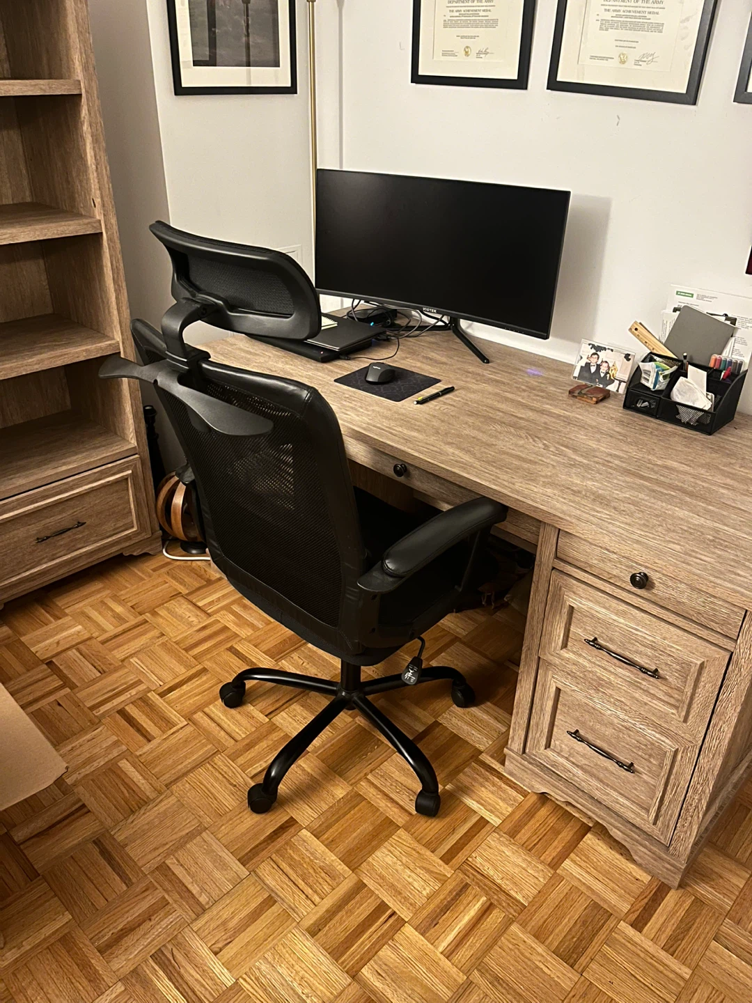Black Ergonomic Office Chair with Headrest
