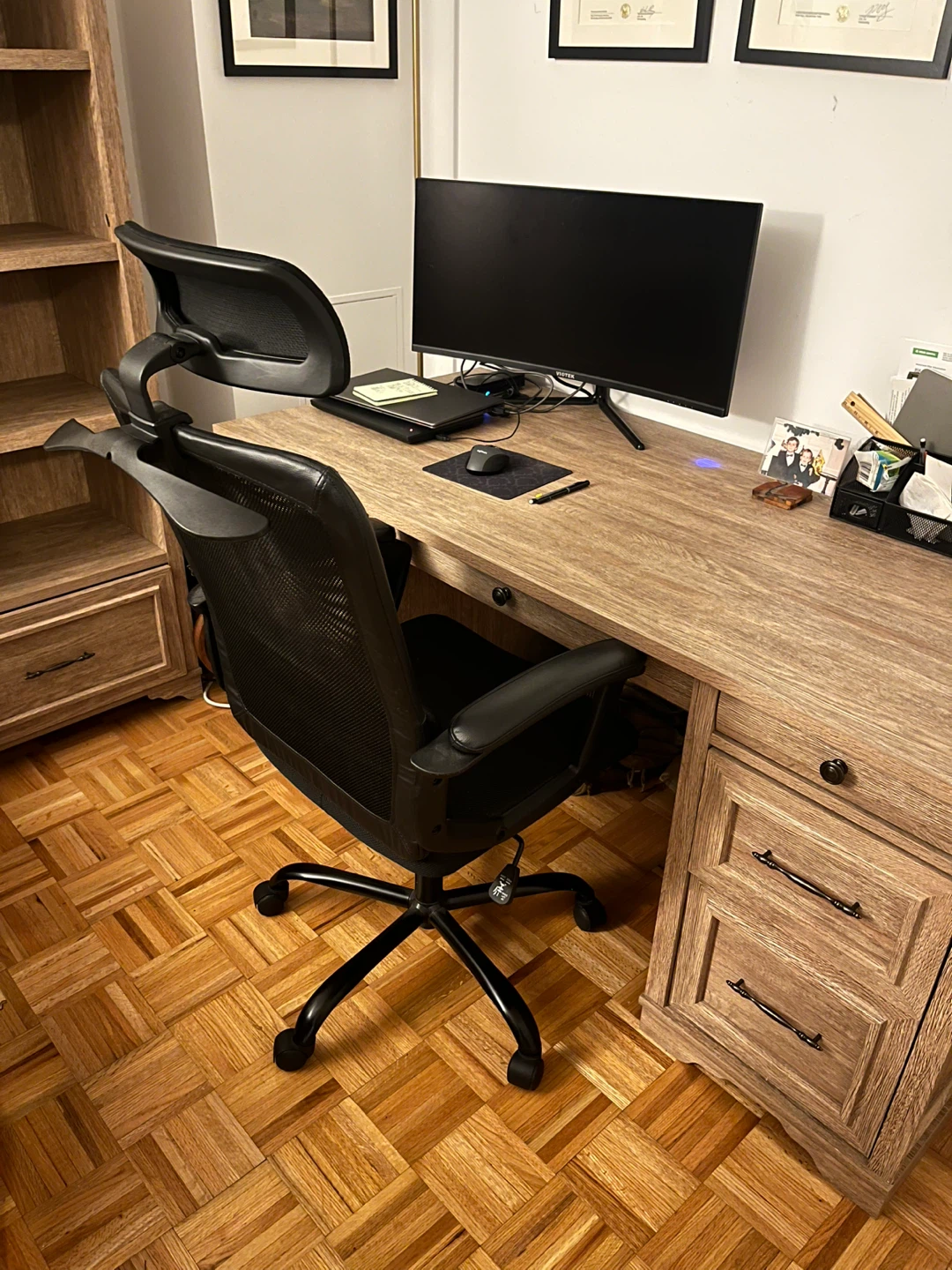 Black Ergonomic Office Chair with Headrest - photo 2