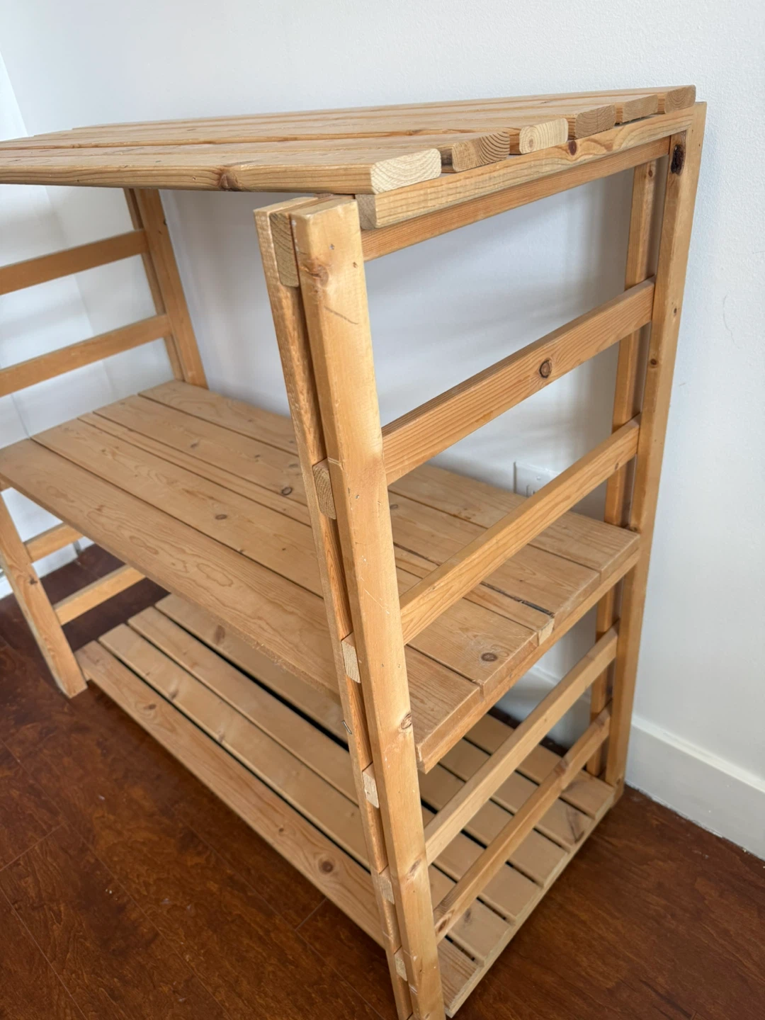 Wooden 3-Tier Shelf Unit - photo 2