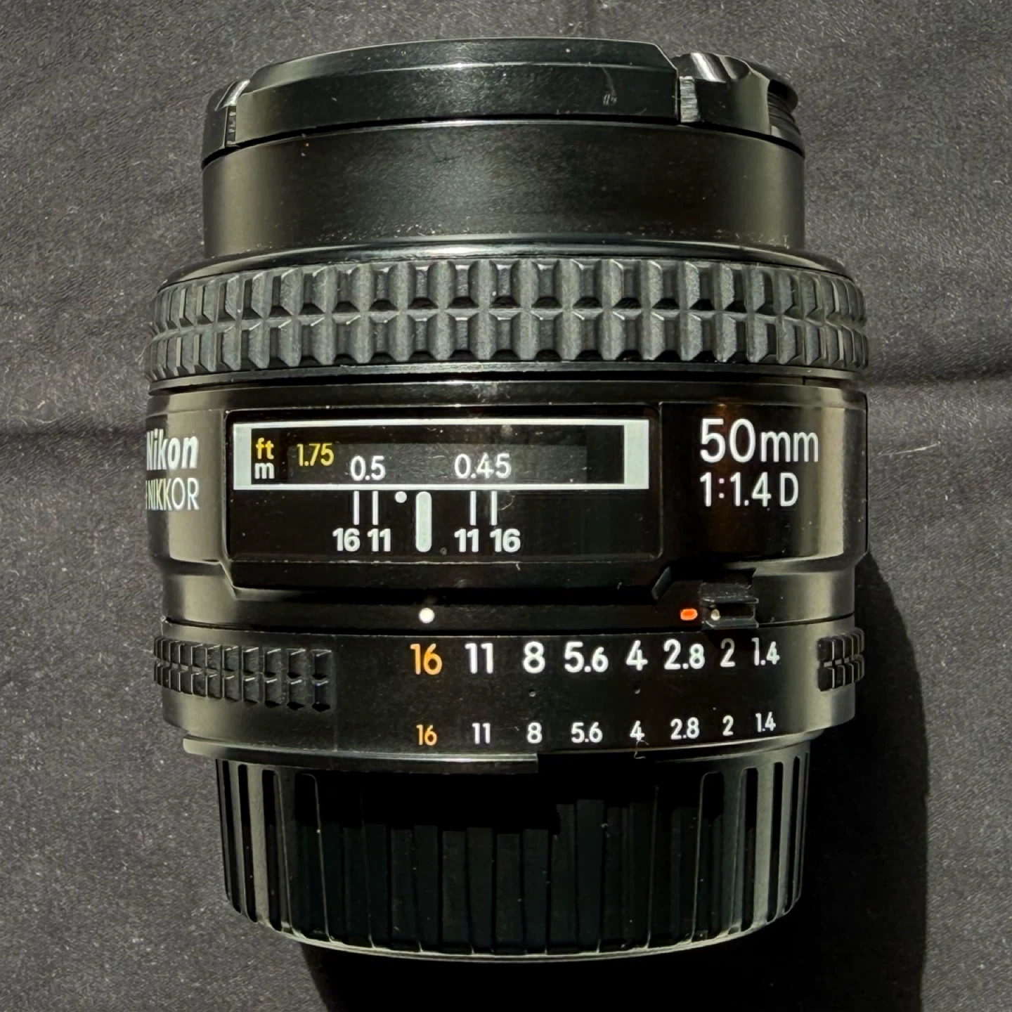 Nikon AF NIKKOR 50mm f/1.4D Lens - photo 2