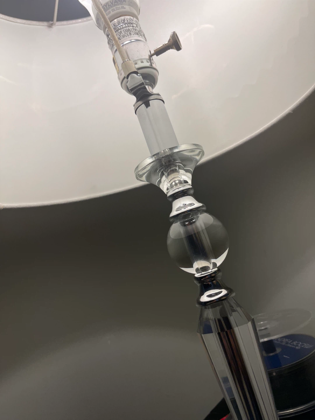 Clear glass Table Lamp with Tan Shade - photo 4