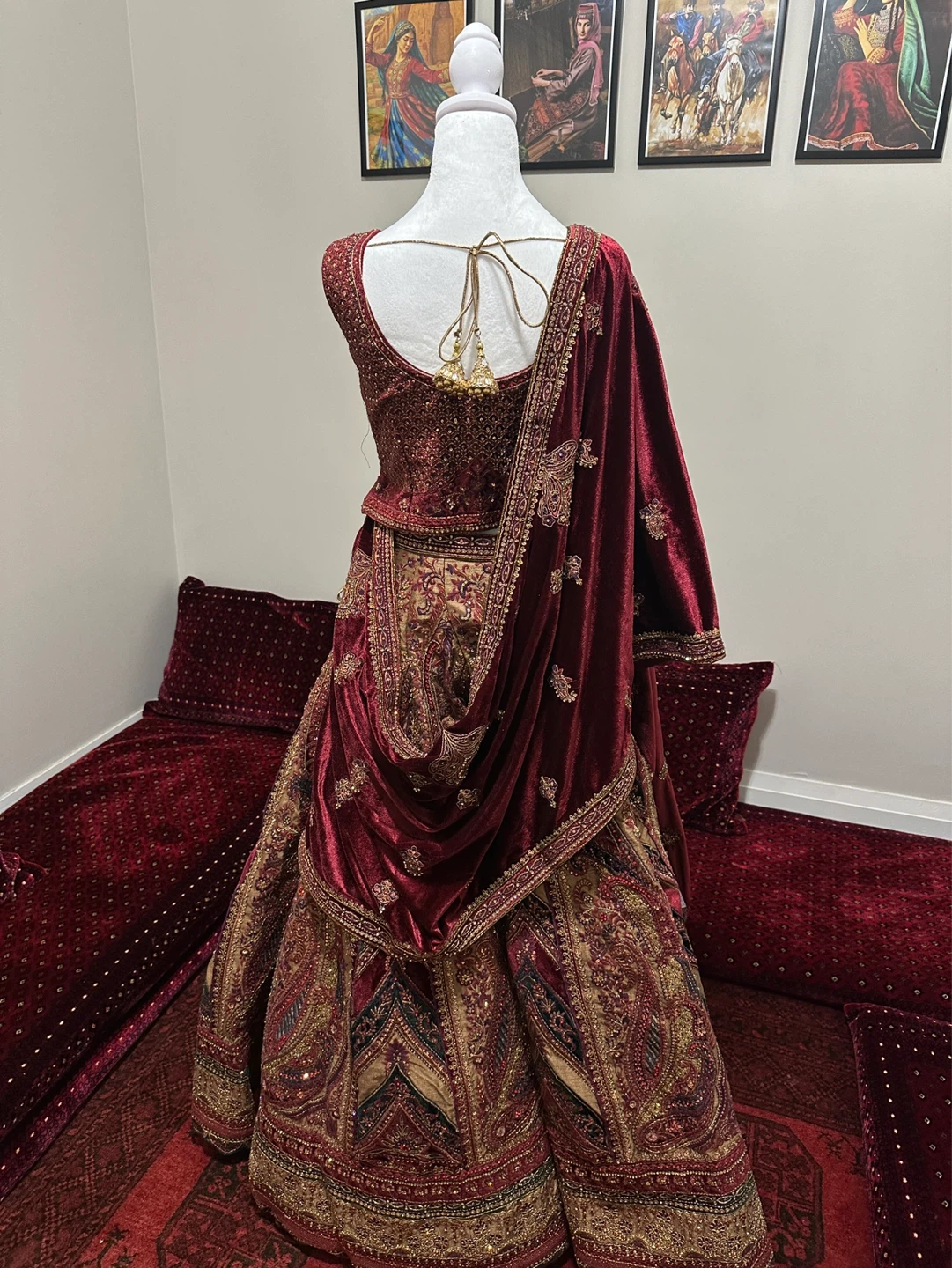 ✨ Brand New Luxury 4-Piece Bridal Lehenga ✨ - photo 4