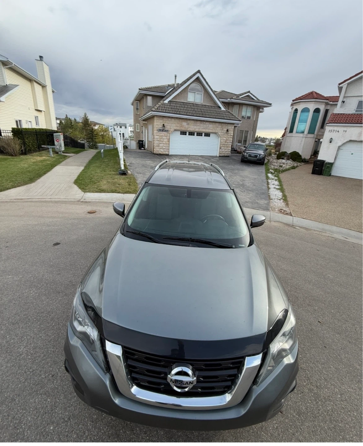 Active 2017 Nissan Pathfinder SV 4WD SUV