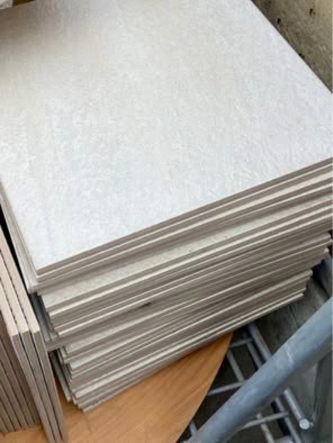 Italian Ceramic Tile 42 ft.² - photo 2