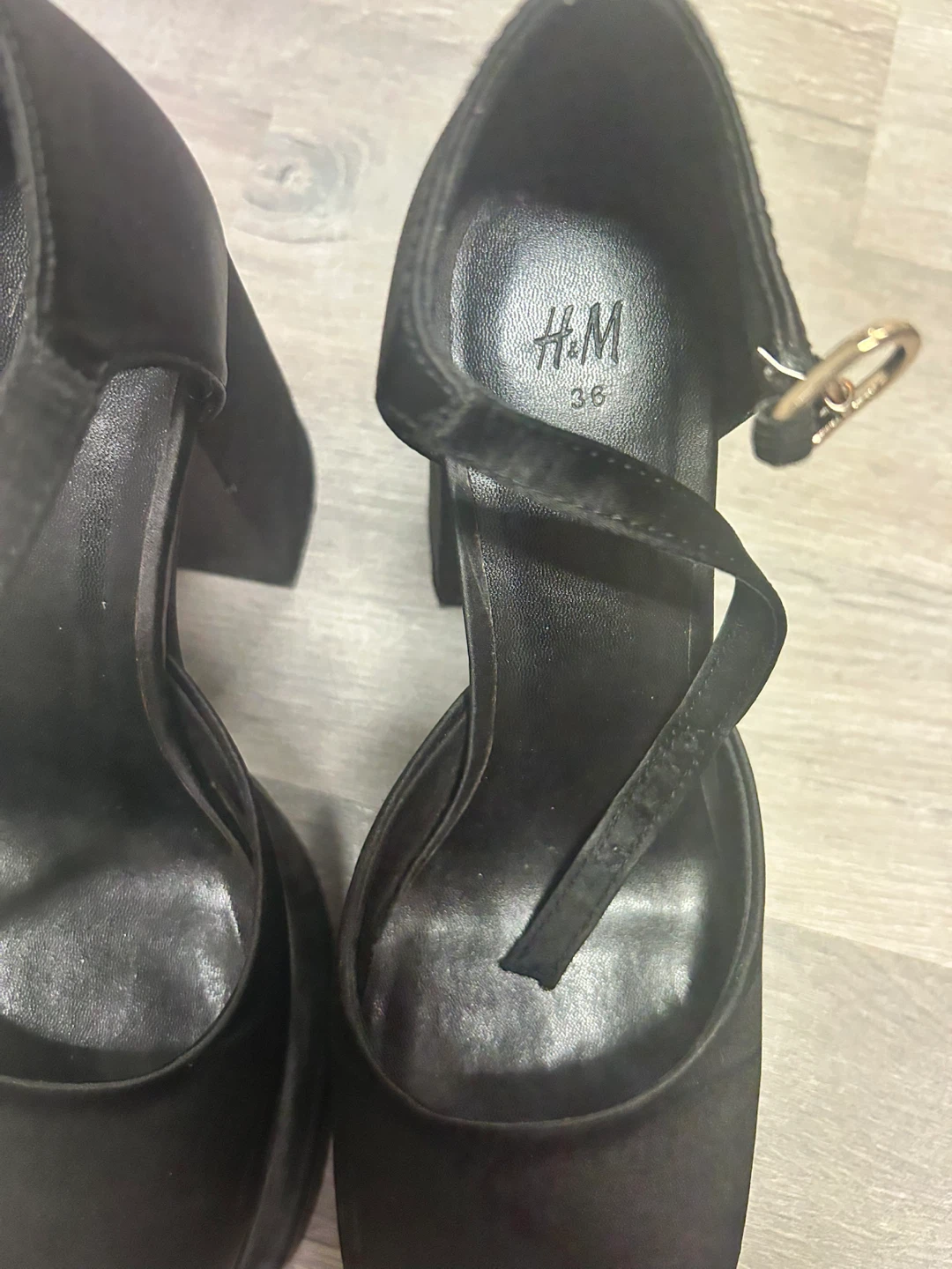 H&M Black Platform Mary Jane Heels Size 36 - photo 2