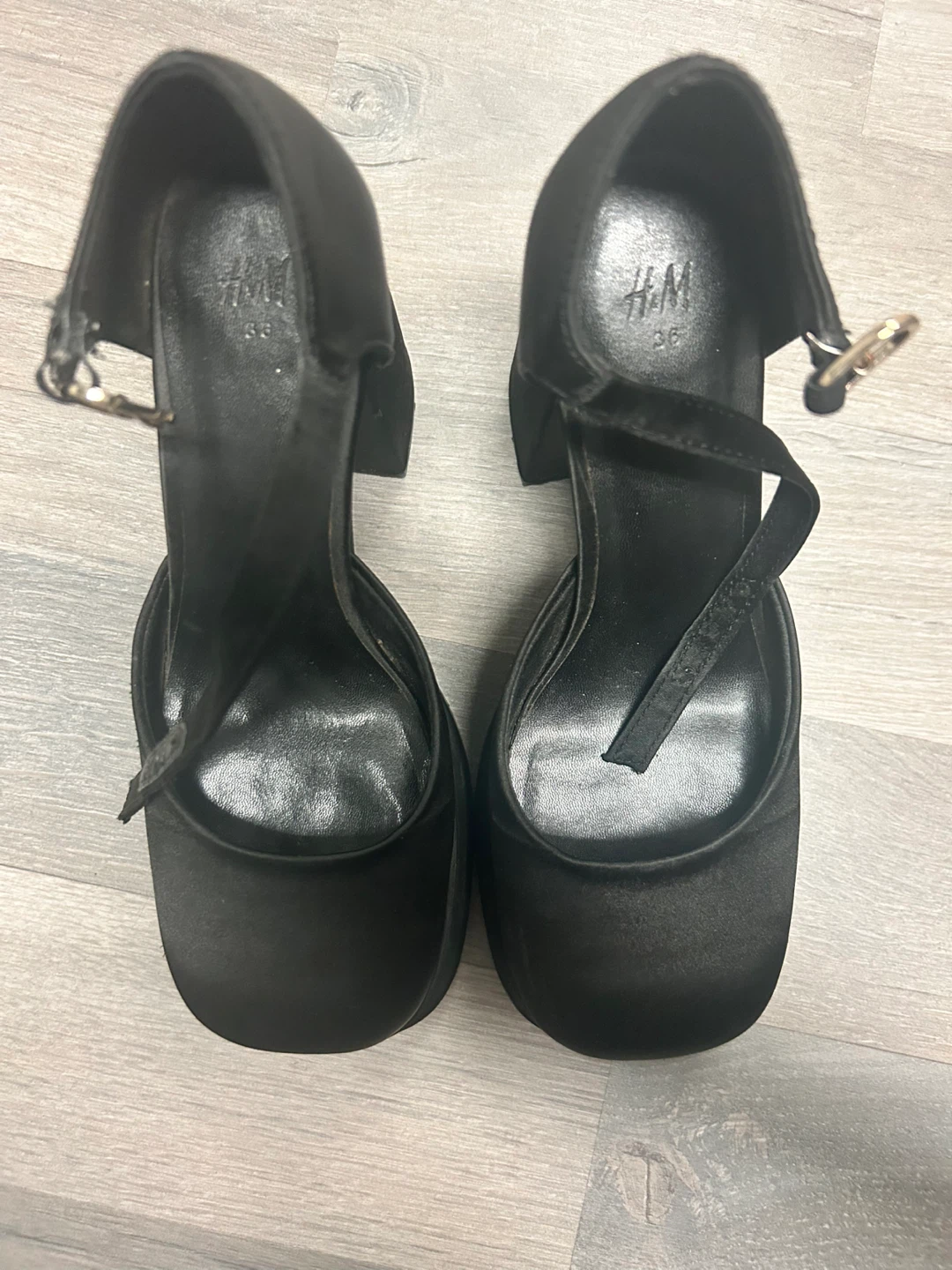 H&M Black Platform Mary Jane Heels Size 36 - photo 4