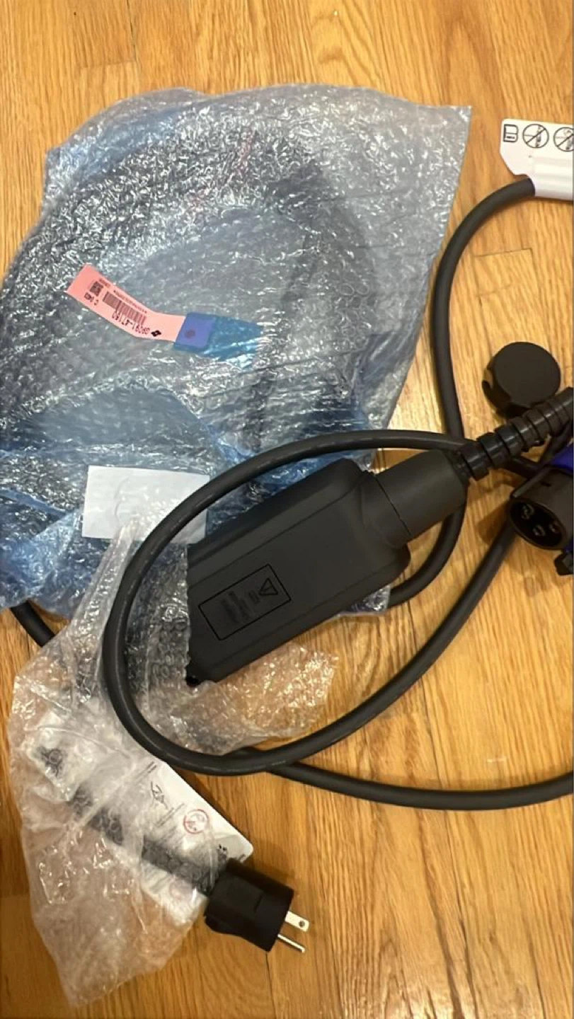 Toyota Lexus Portable EV Charger Cable Type 3 - photo 3