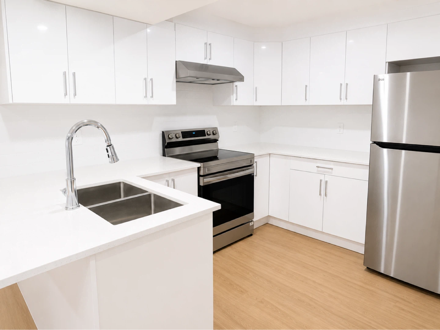 1 Bed 1 Bath Brand New Legal Basement - photo 2