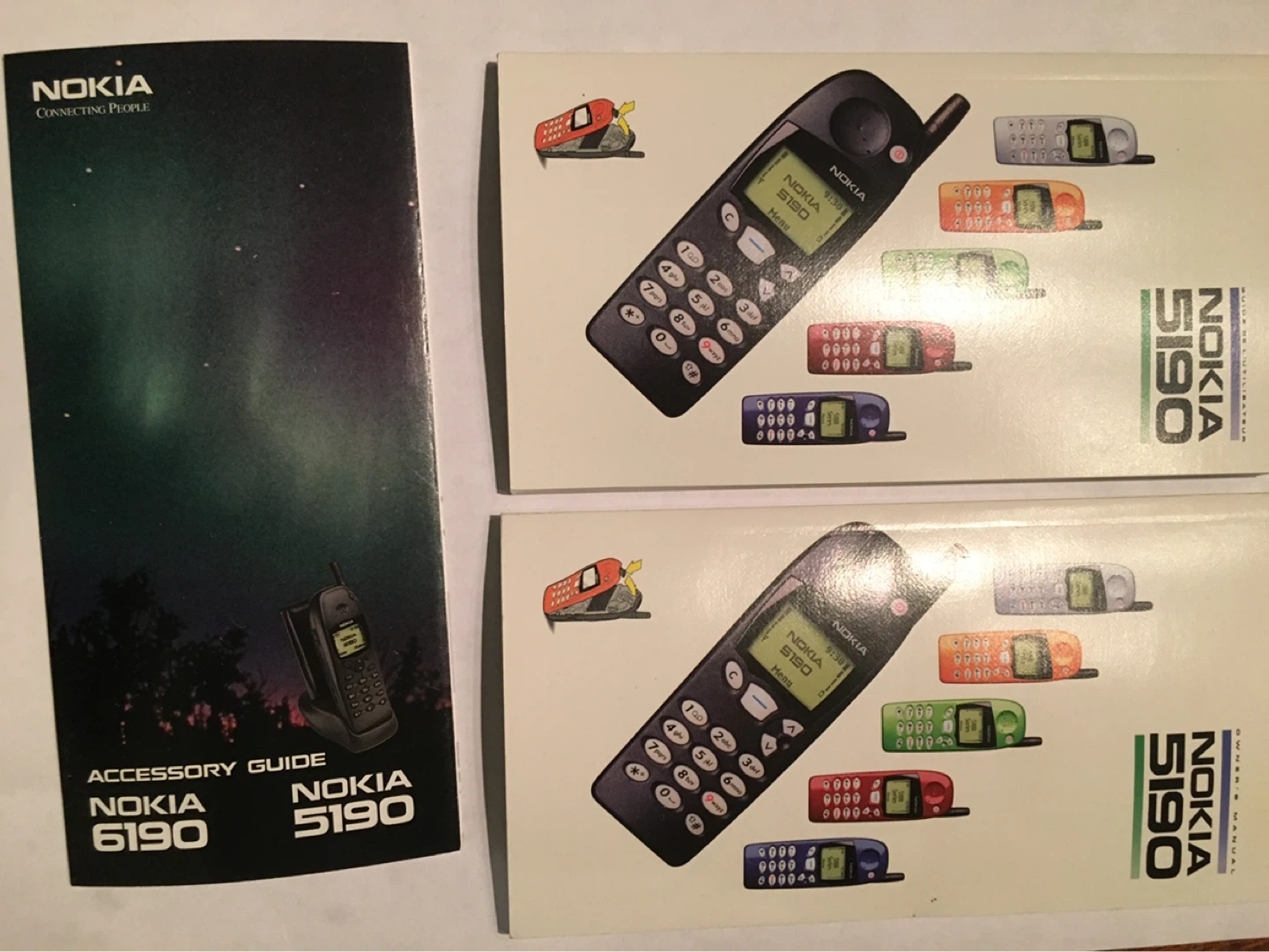 Vintage Nokia 5190 Mobile Phone with Accessories