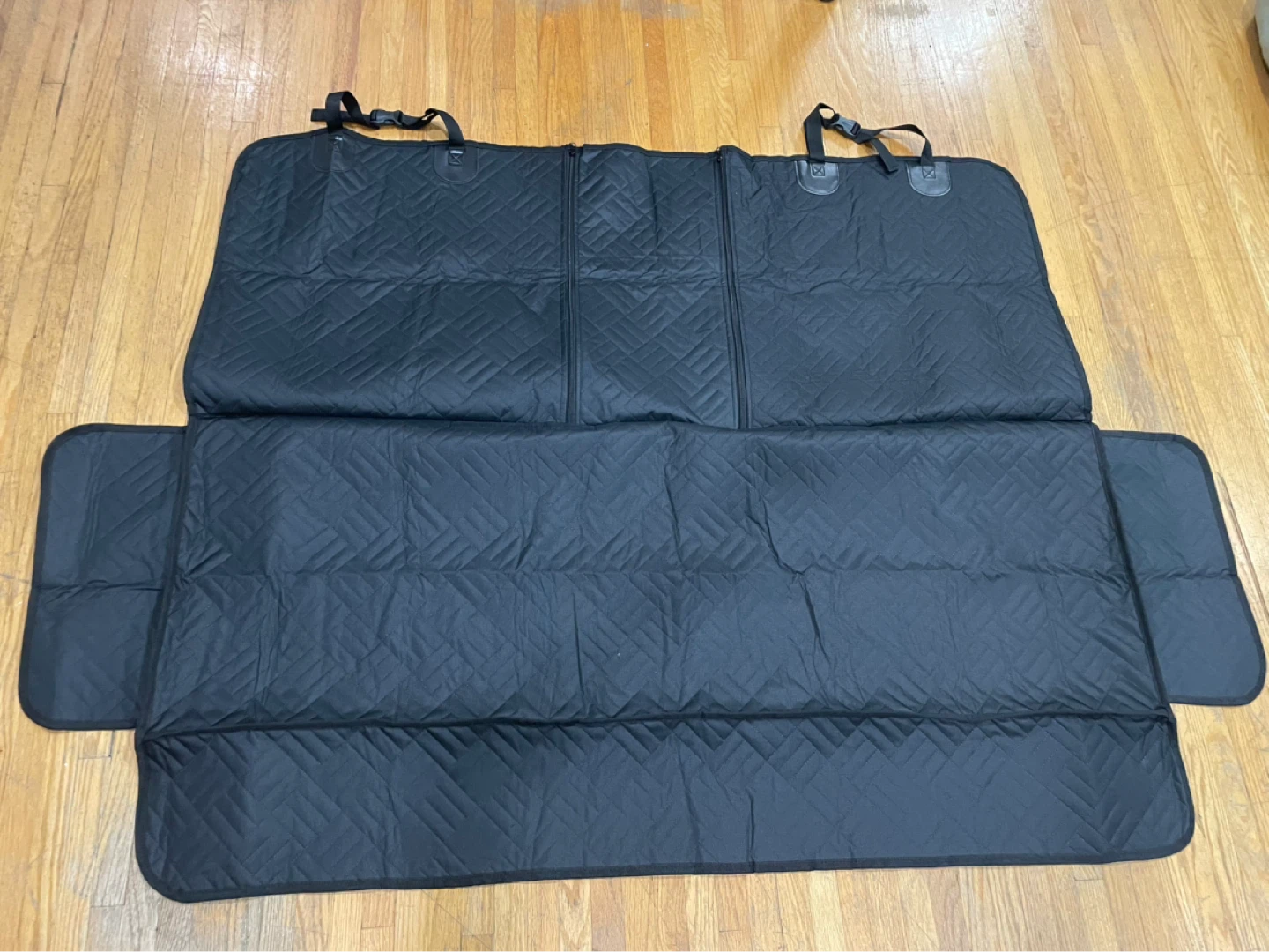 BRAND NEW Black Dog Car Seat Cover Waterproof Adjustable Strap