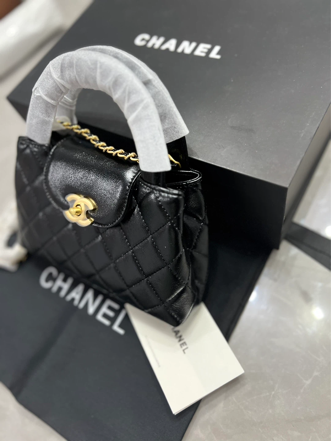 CHANEL Small Black Quilted Handbag with Top Handle - photo 3