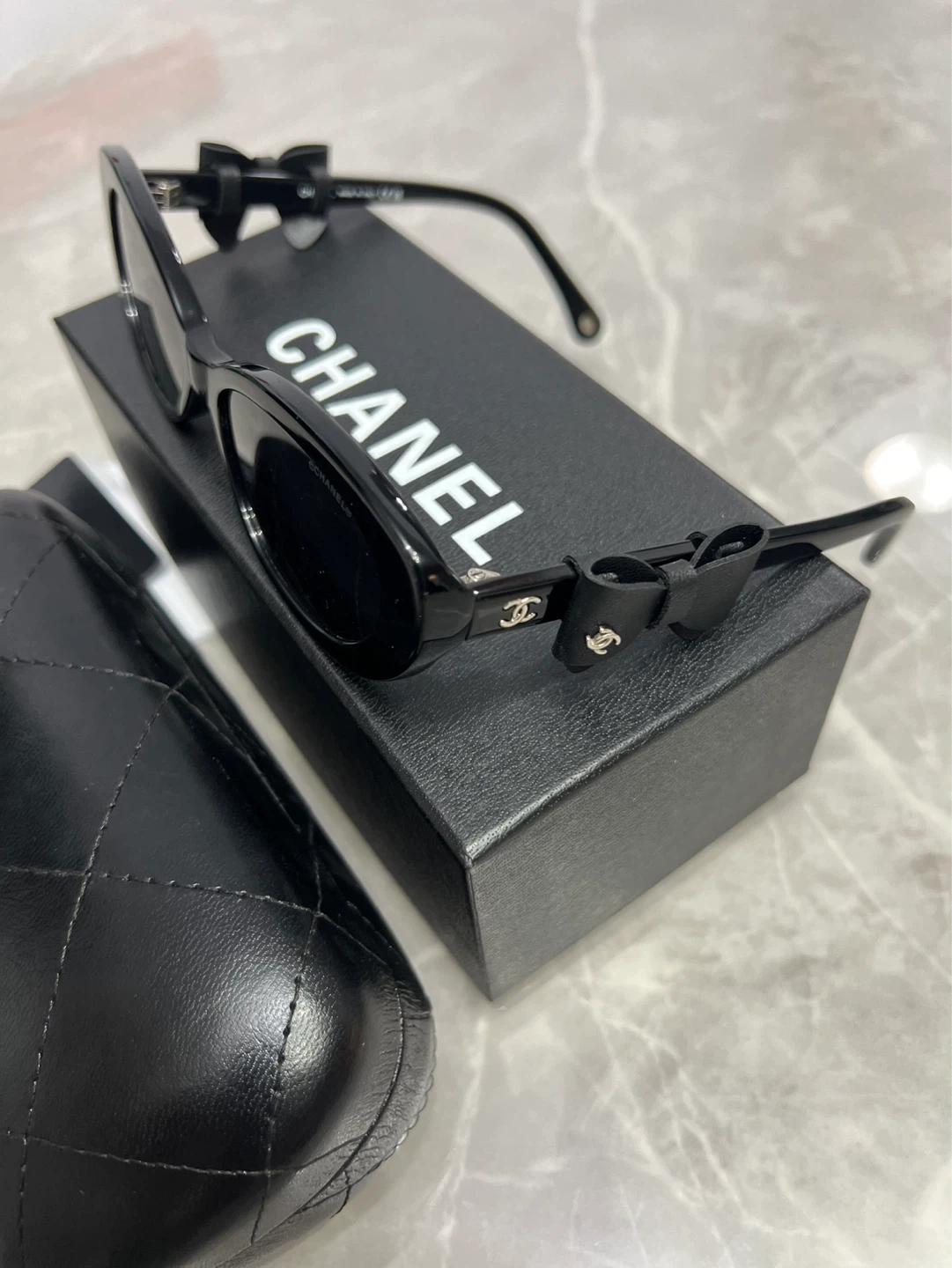 CHANEL Black Cat Eye Sunglasses with Bows - photo 4