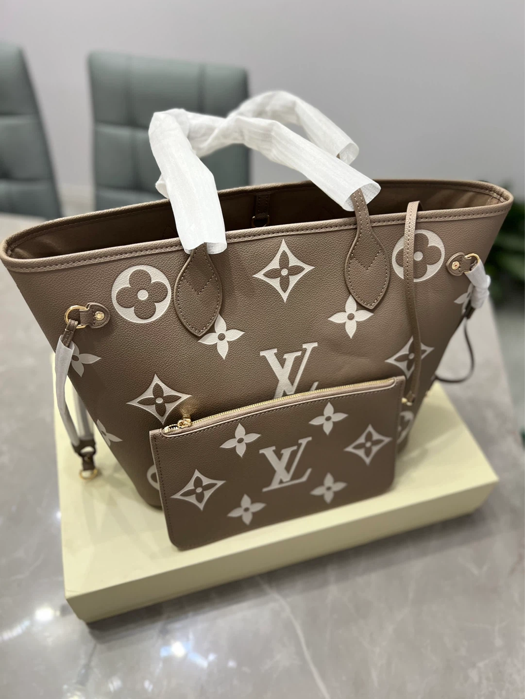 Louis Vuitton Tote Bag with Pouch