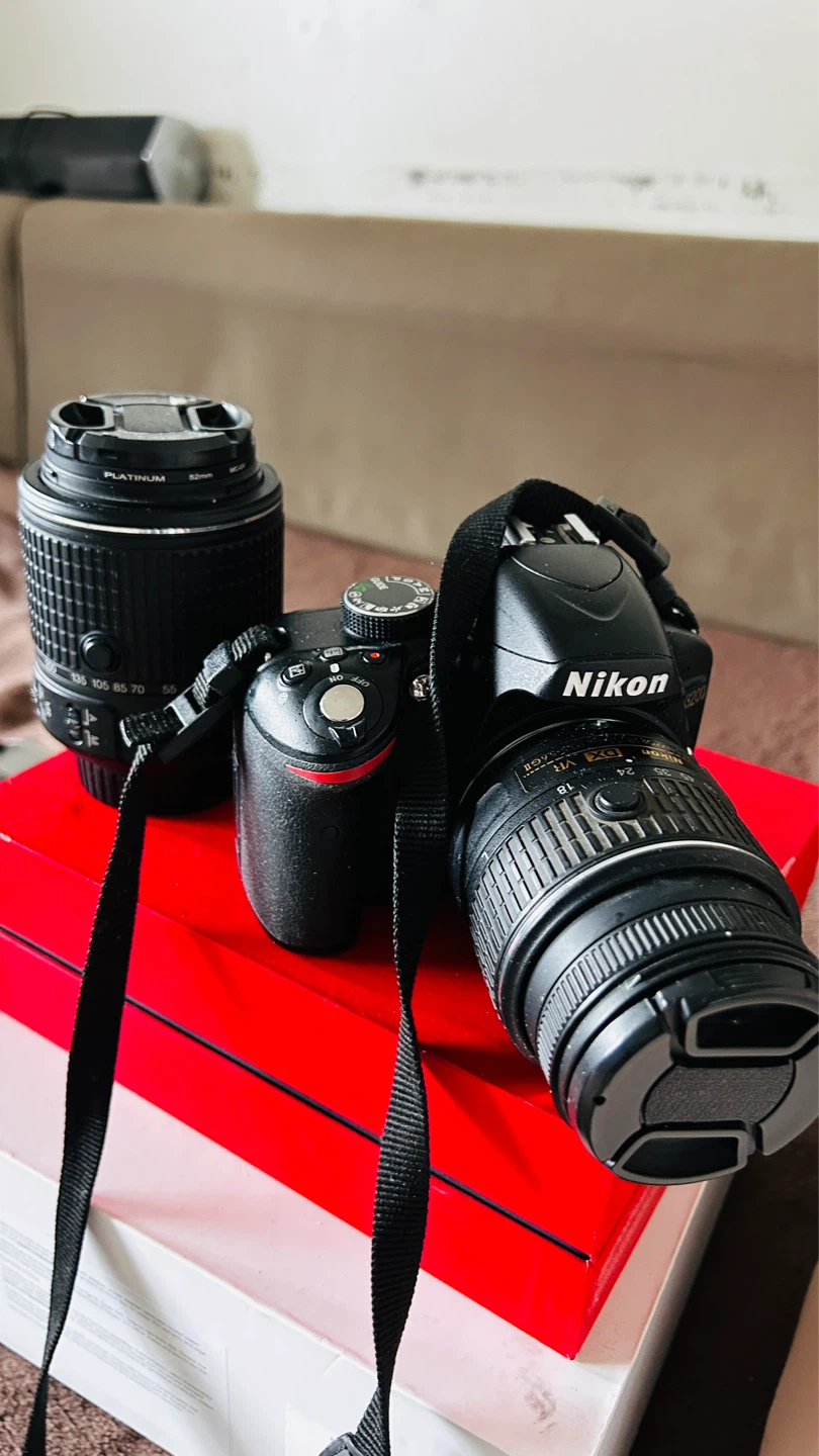 Nikon AF-S DX NIKKOR 55-200mm 1:4-5.6G ED Lens - photo 2