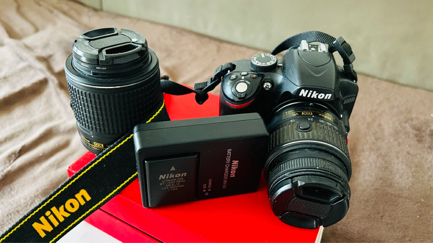 Nikon AF-S DX NIKKOR 55-200mm 1:4-5.6G ED Lens