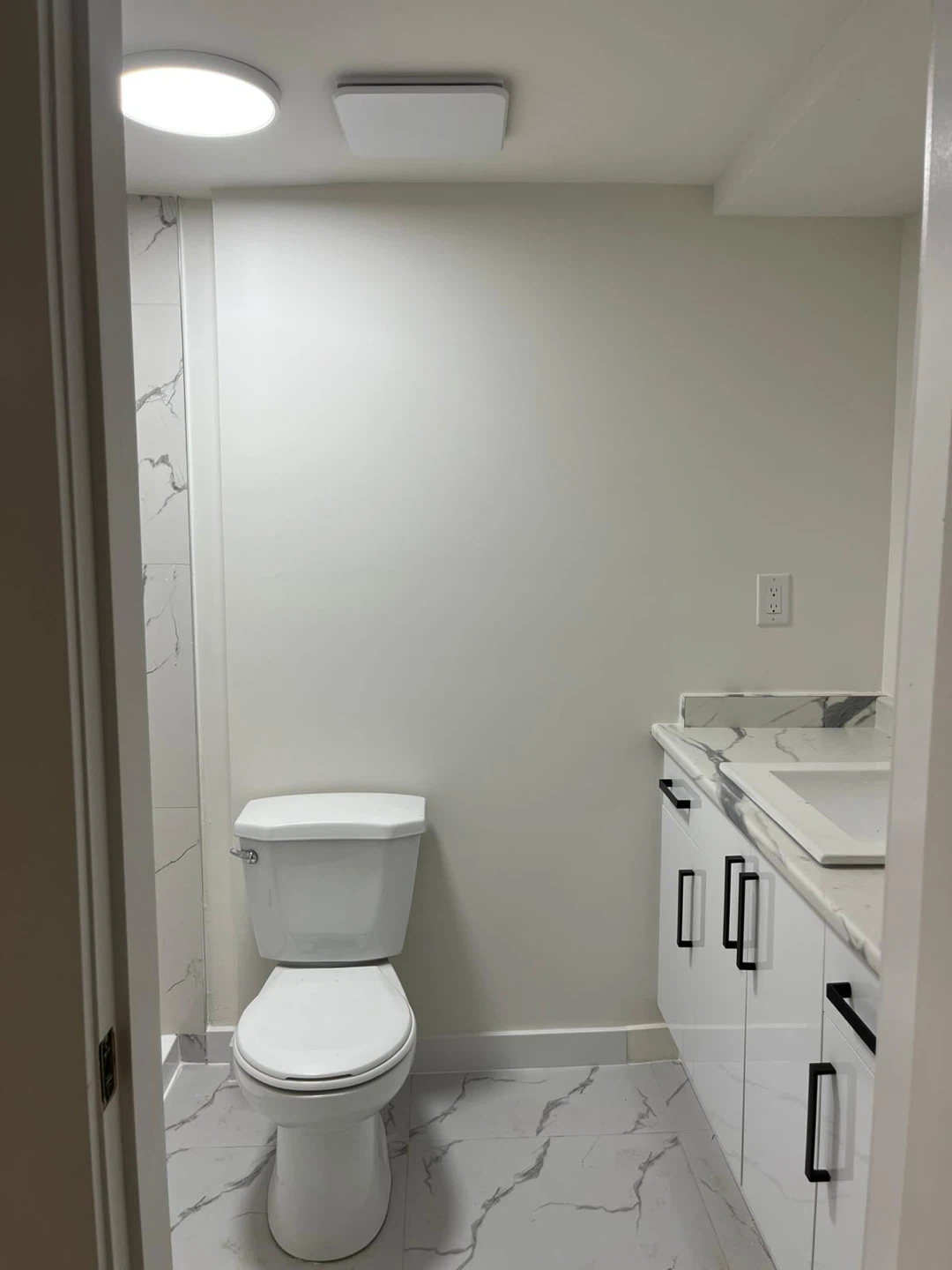 Newly Renovated Basement - photo 2