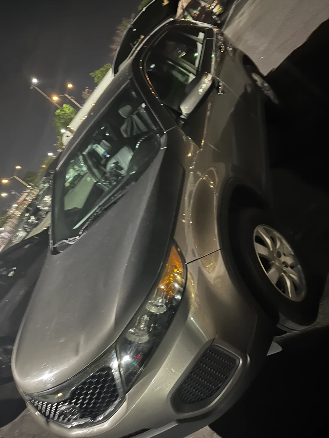Gray Kia Sorento SUV