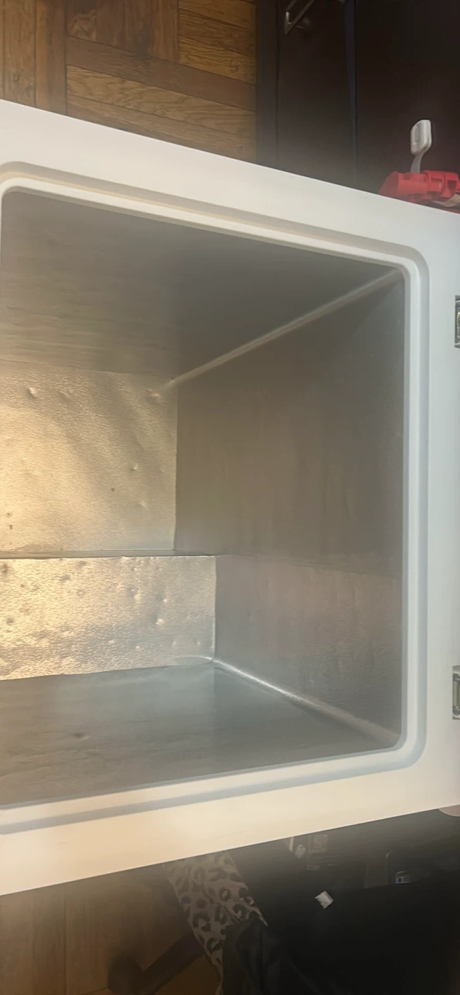 Frigidaire Chest Freezer - photo 3