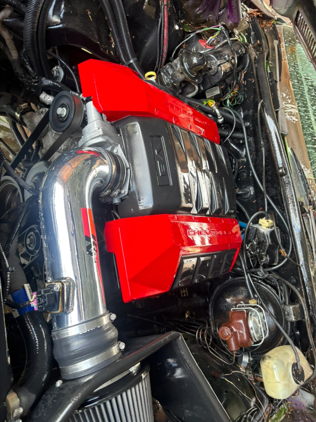 Custom Chevy Engine with K&N Intake - photo 3