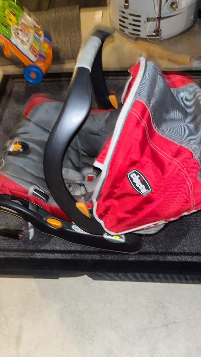 Chicco KeyFit Infant Car Seat