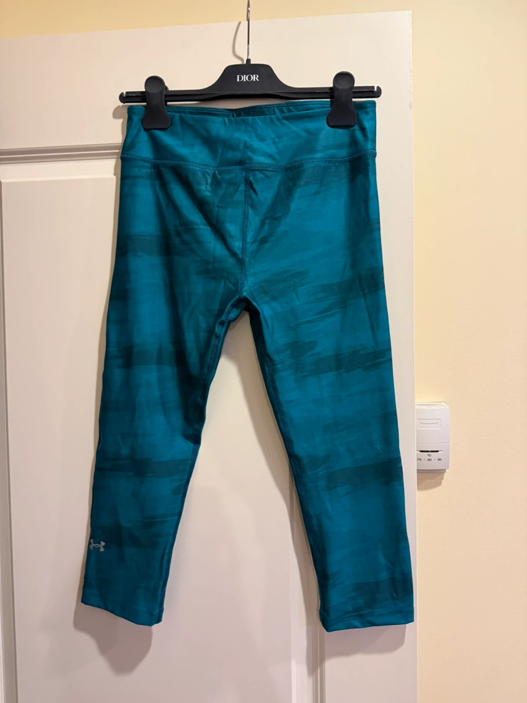 Under Armour Compression Teal Striped Capris Size M - photo 2