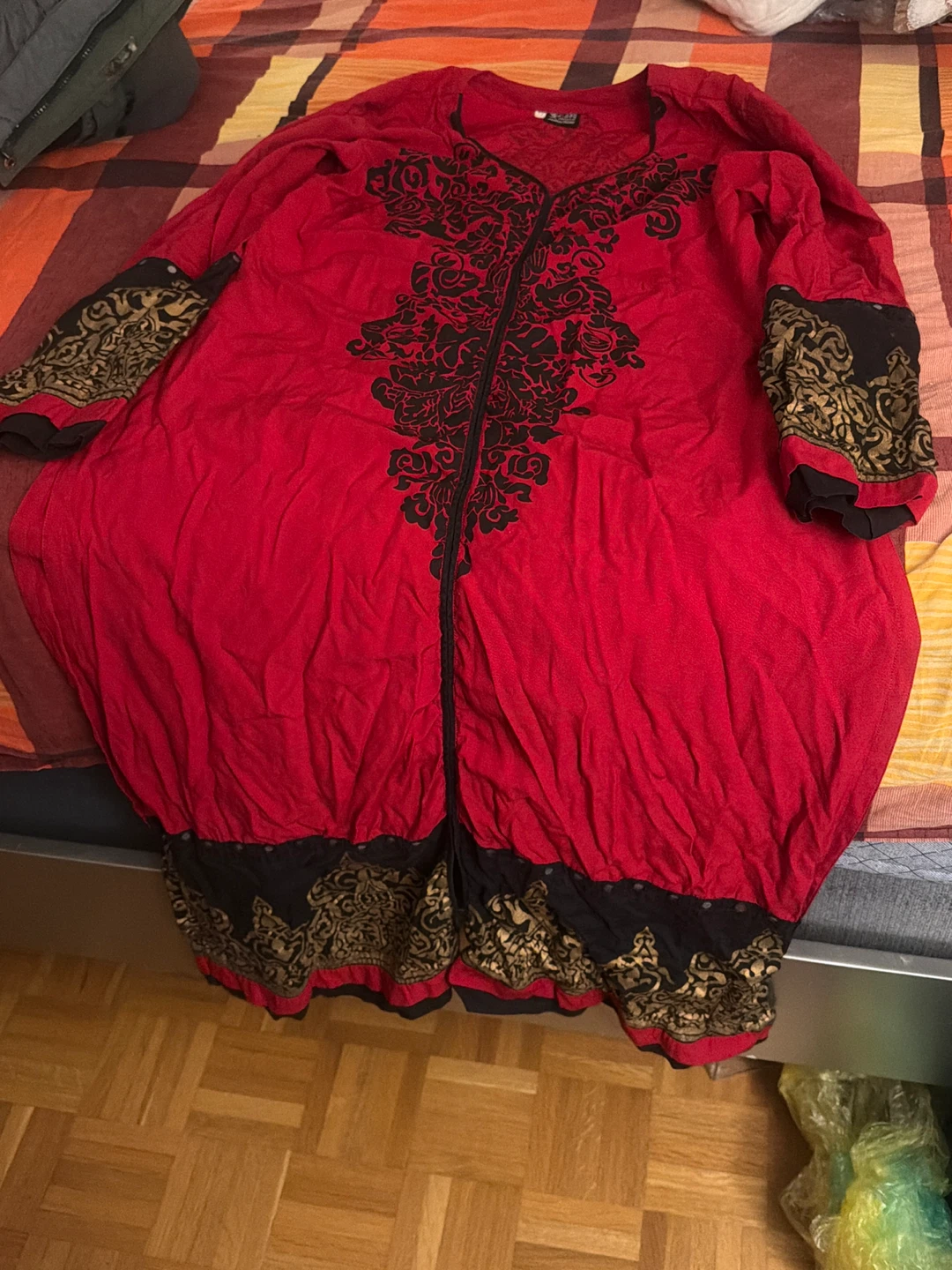 Bundle of clothes - photo 2