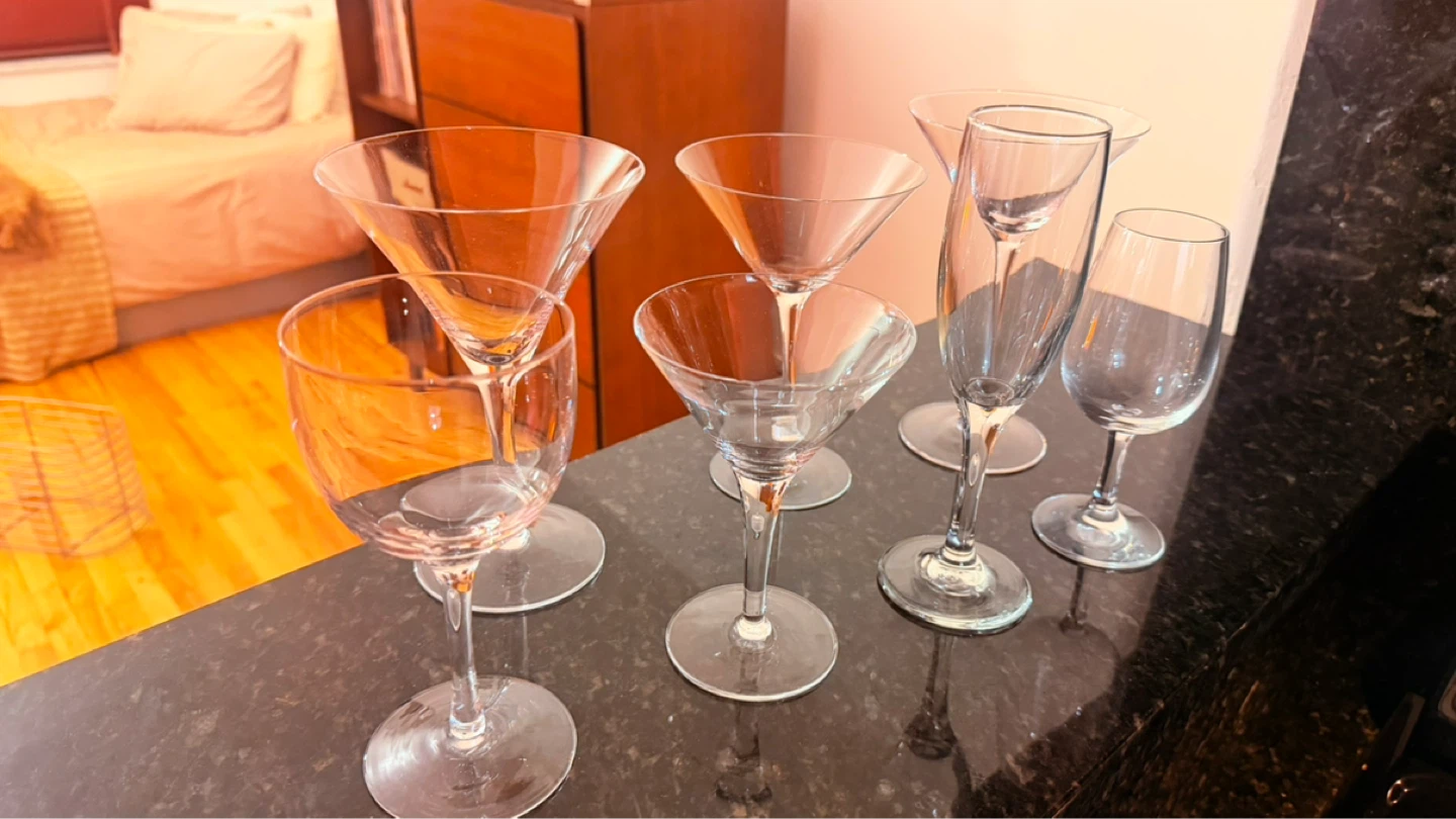 Curated Barware Glass Set – Martini, Champagne & Wine Glasses - photo 3