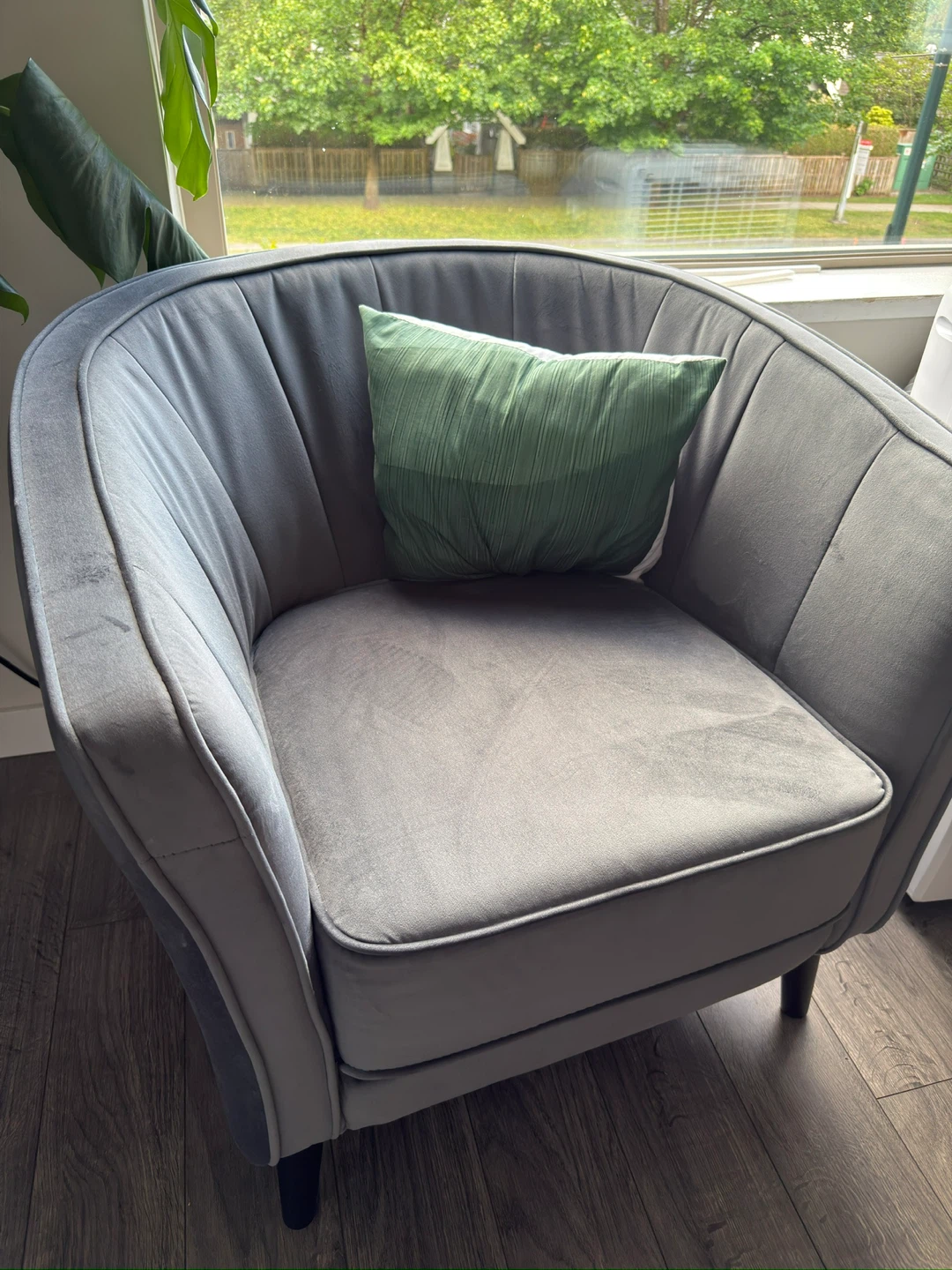 Couple of Grey Velvet Accent Chair - photo 2