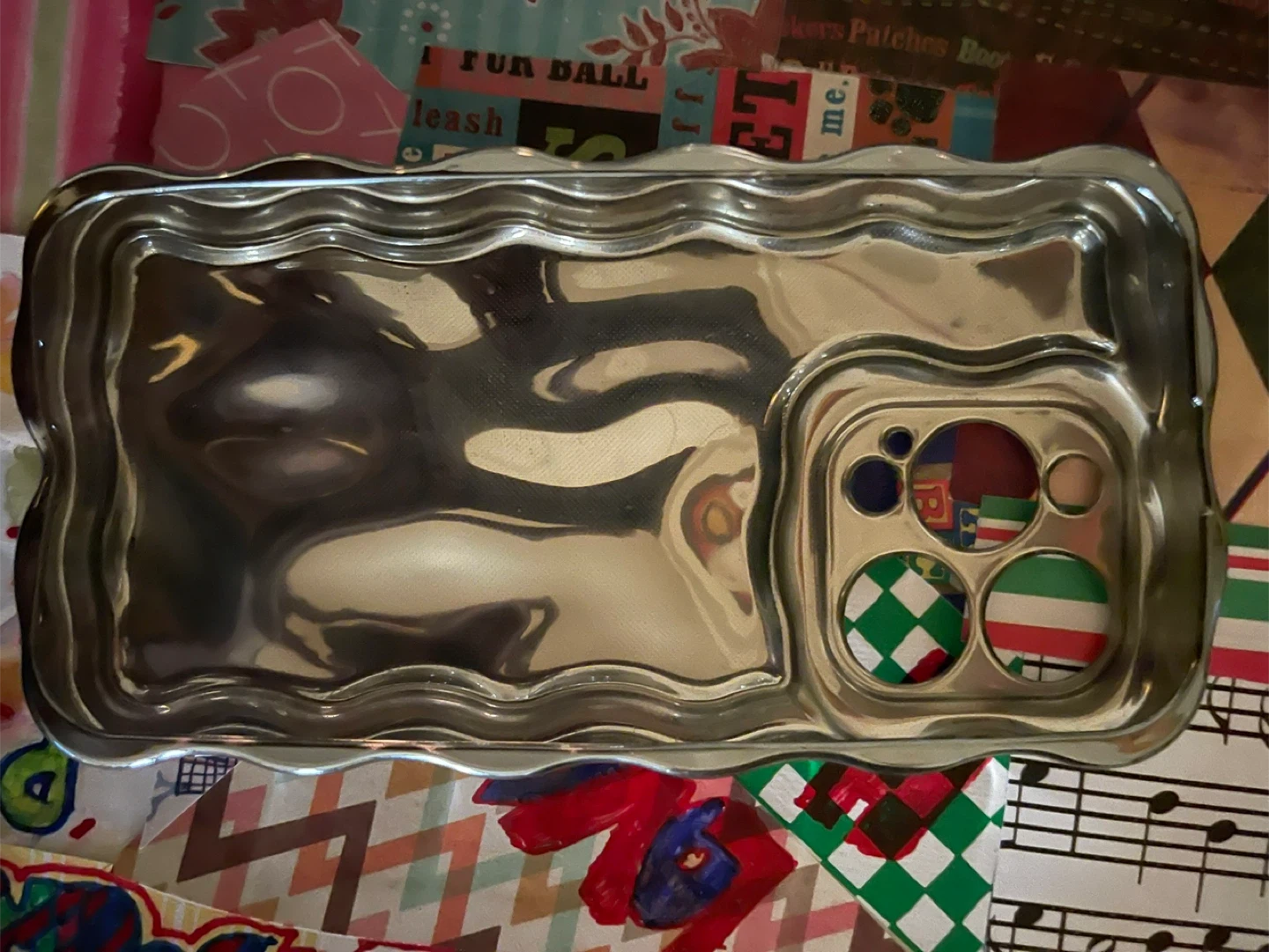 Chrome Wavy iPhone 14 Pro Case - photo 2