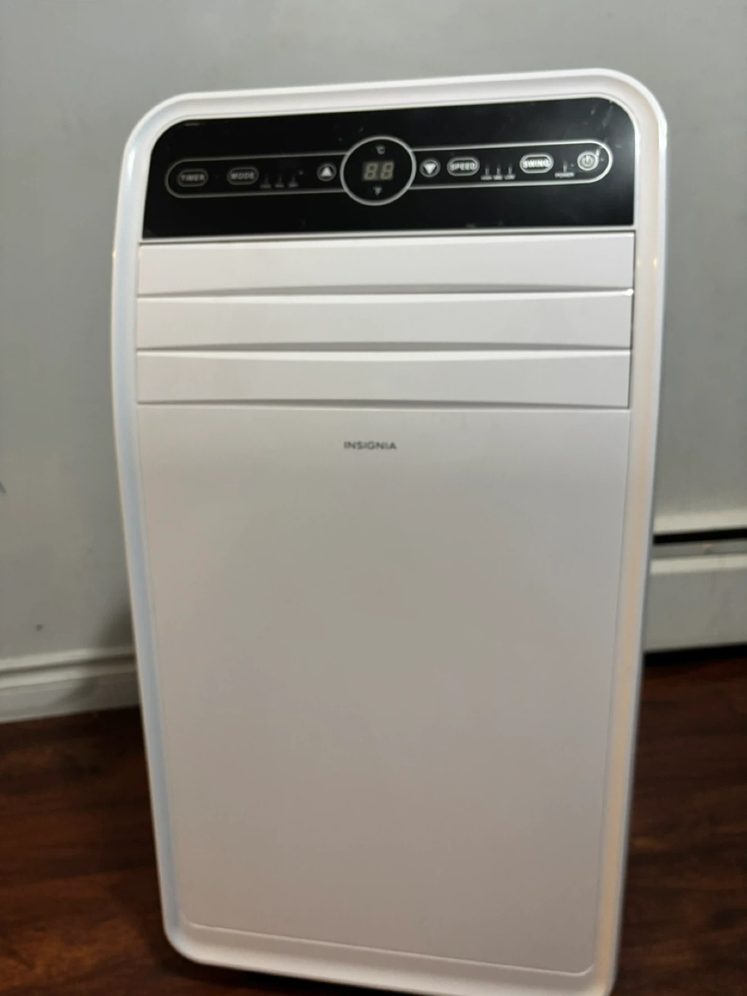 Insignia 10000 BTU Portable Air Conditioner - photo 4