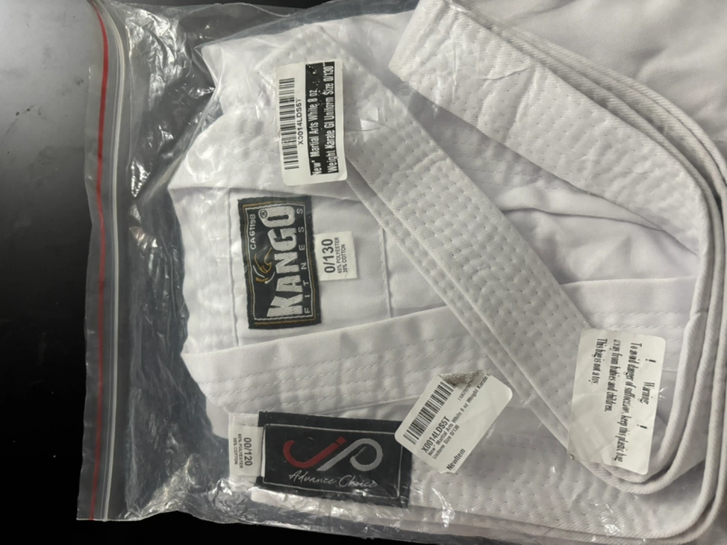 Kango Fitness White Martial Arts Uniform Gi Size 0/130