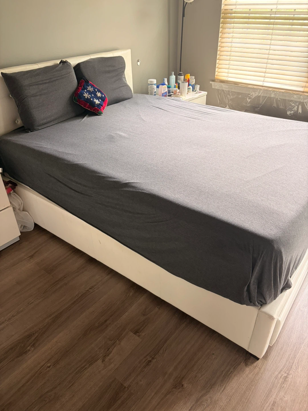 Leather Bed  Storage Drawer Headboard & Hybrid Mattress - photo 3