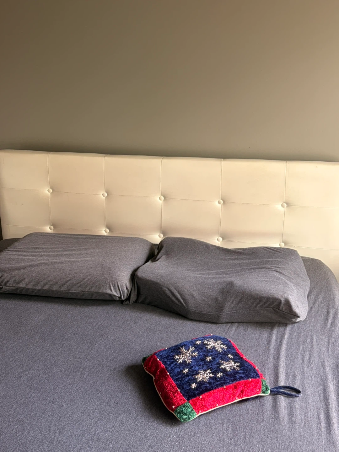 Leather Bed  Storage Drawer Headboard & Hybrid Mattress - photo 4