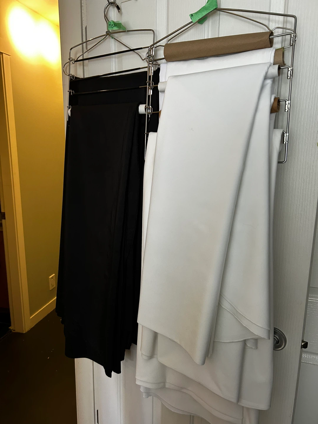 Black & White table covers