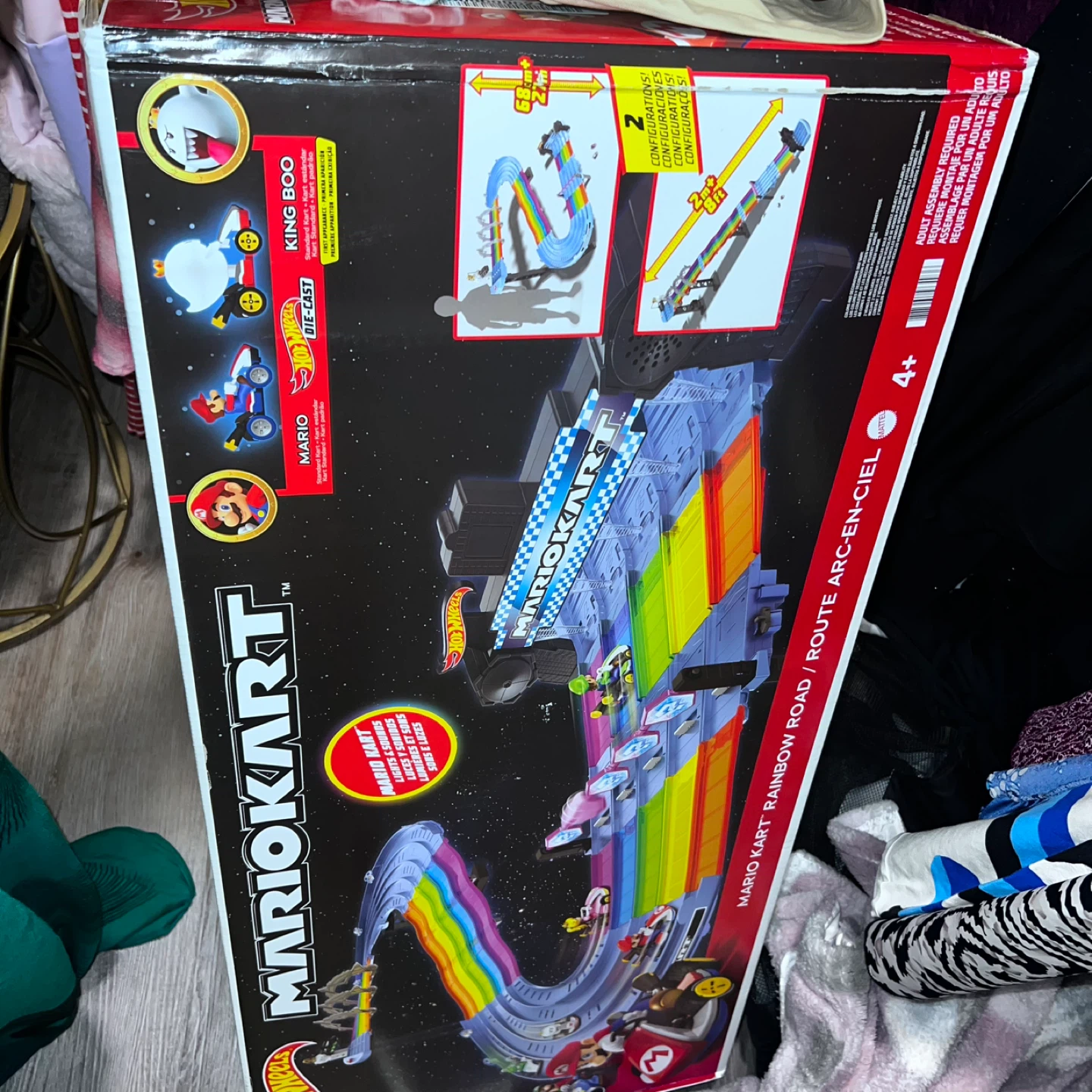 Hot Wheels Mario Kart Rainbow Road Track Set - photo 2