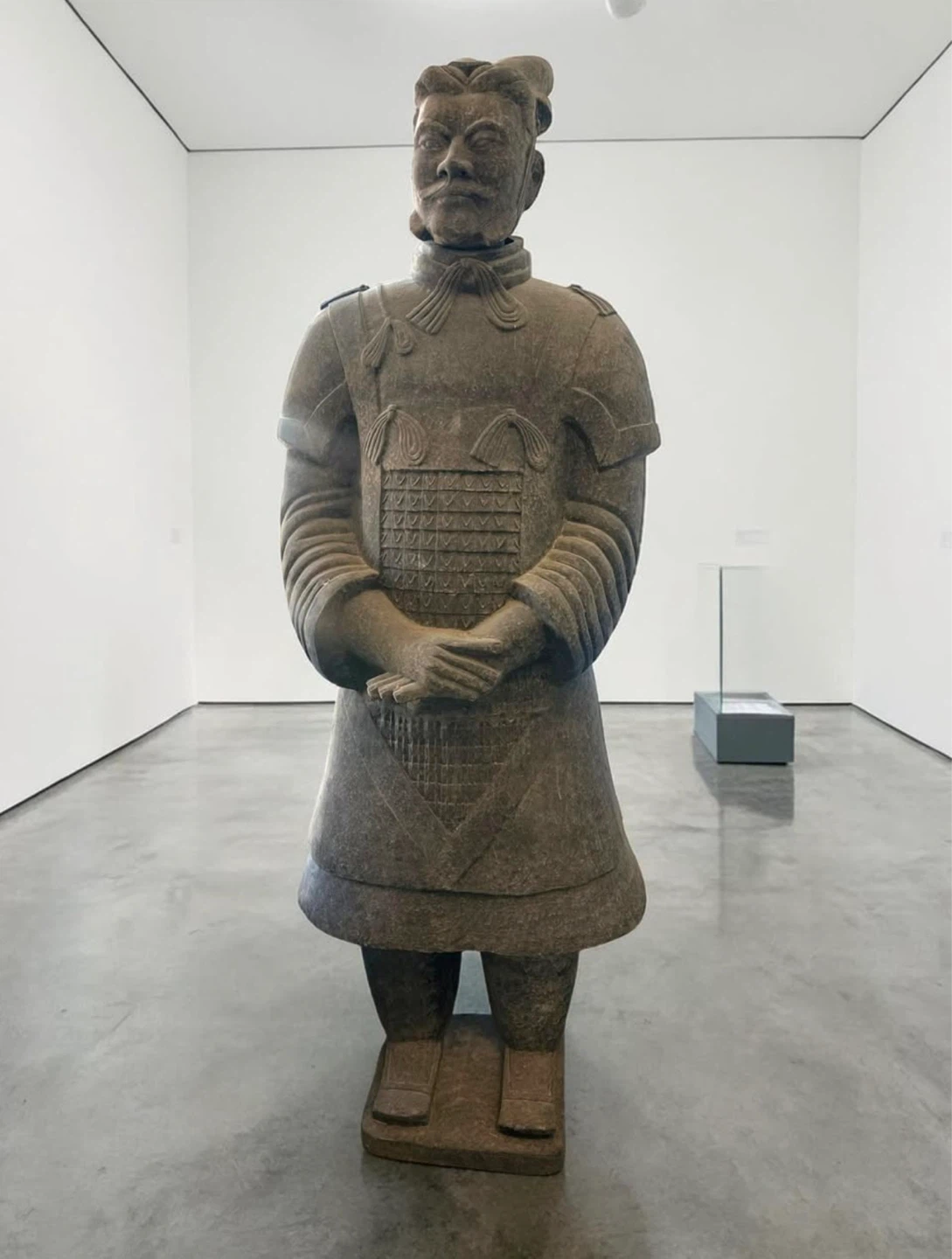 SET OF 2 RARE 6’4” & 3’9” tall Terracotta Warriors 25+ yrs old - photo 2