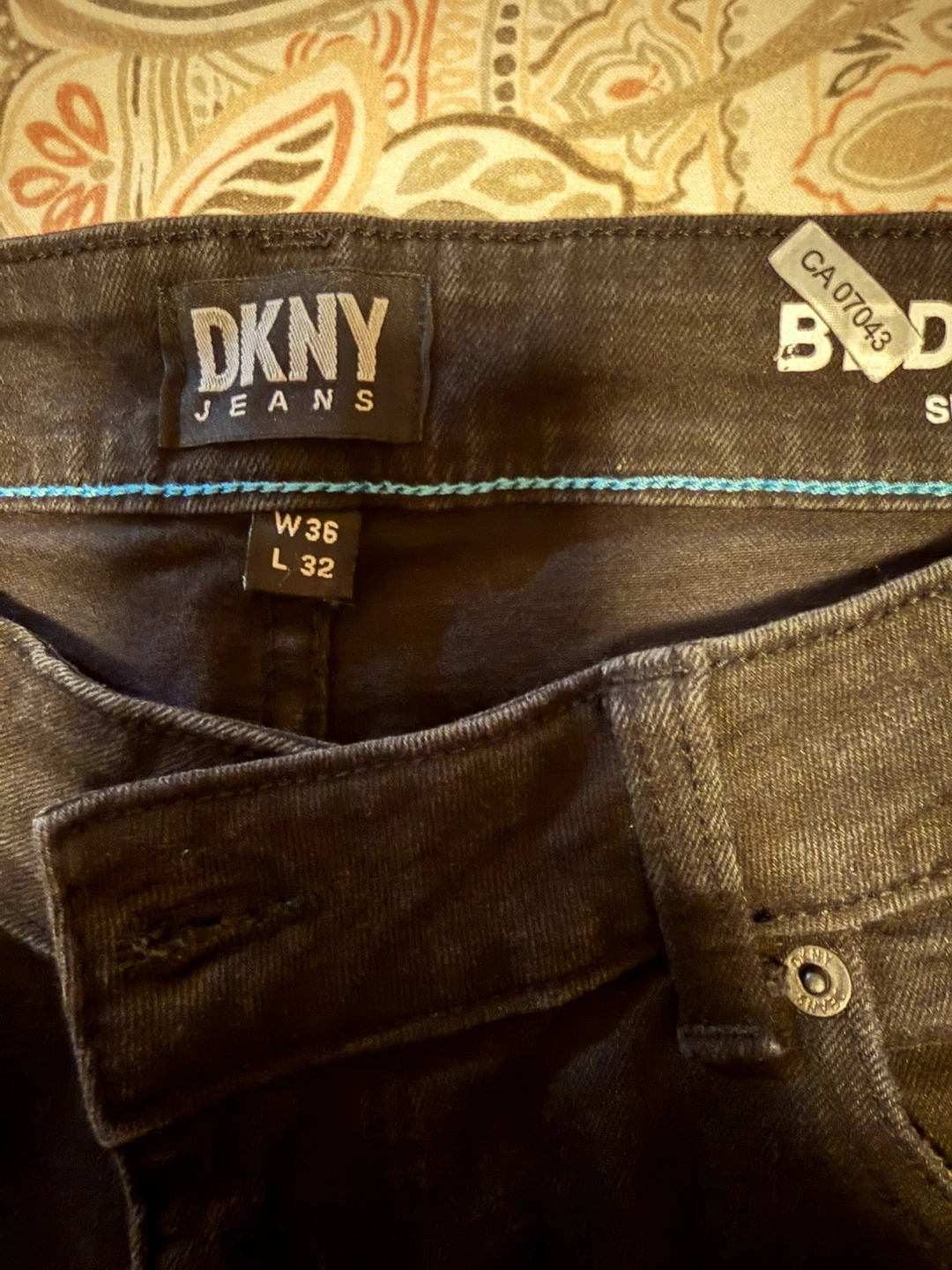 Bundle of 3 men’s bottoms - photo 5