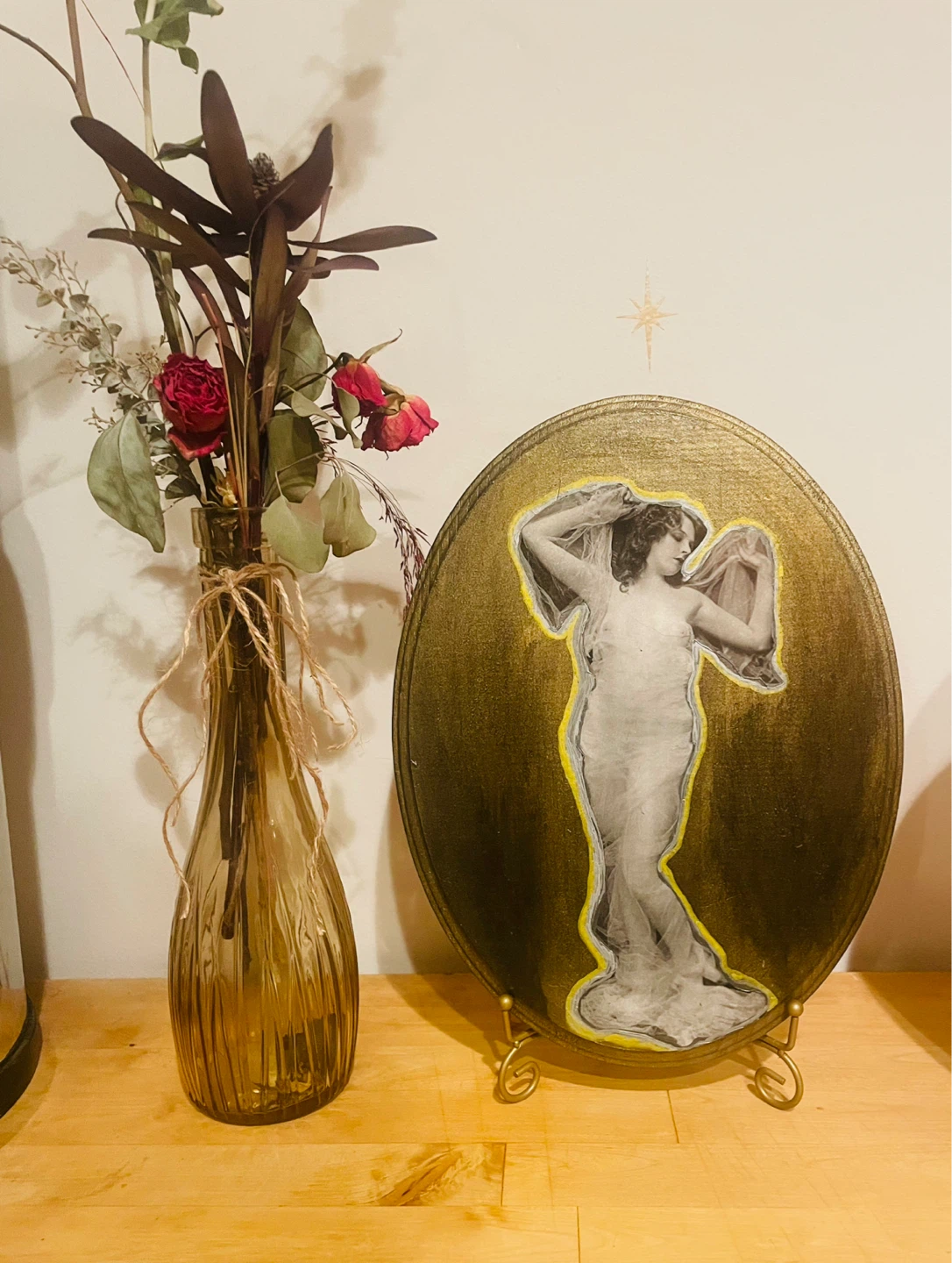 Vintage Style Oval Wall Art with Woman