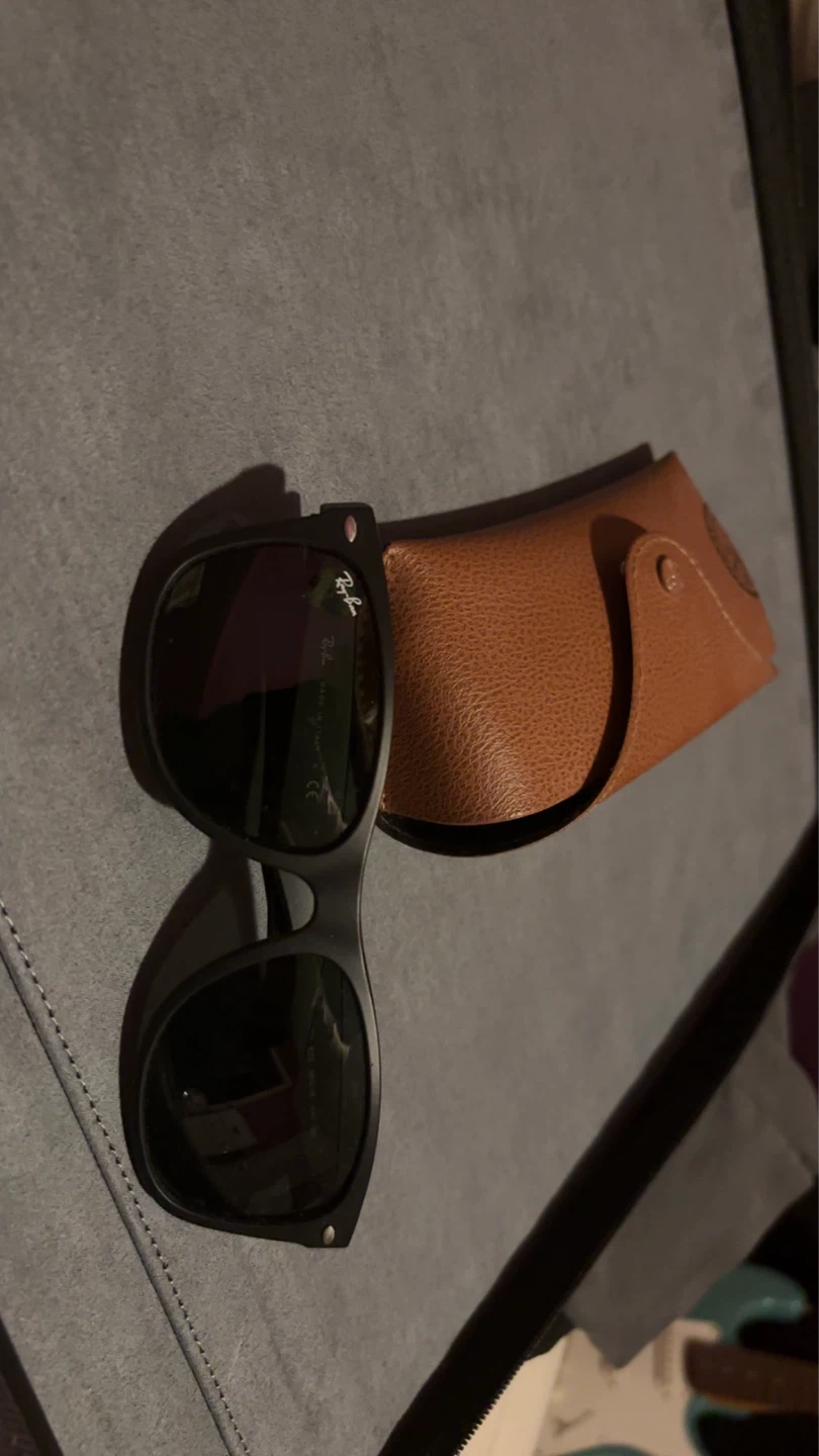 Ray-Ban Sunglasses with Case