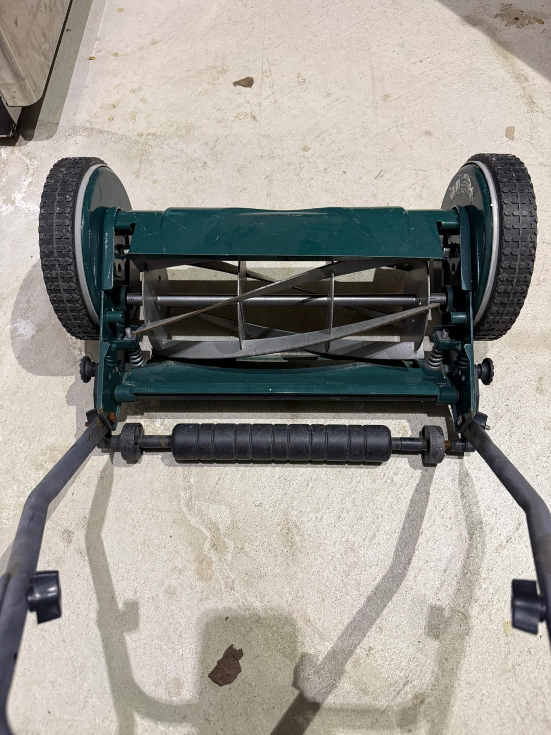 Yard works Manuel Lawn cutter - photo 3