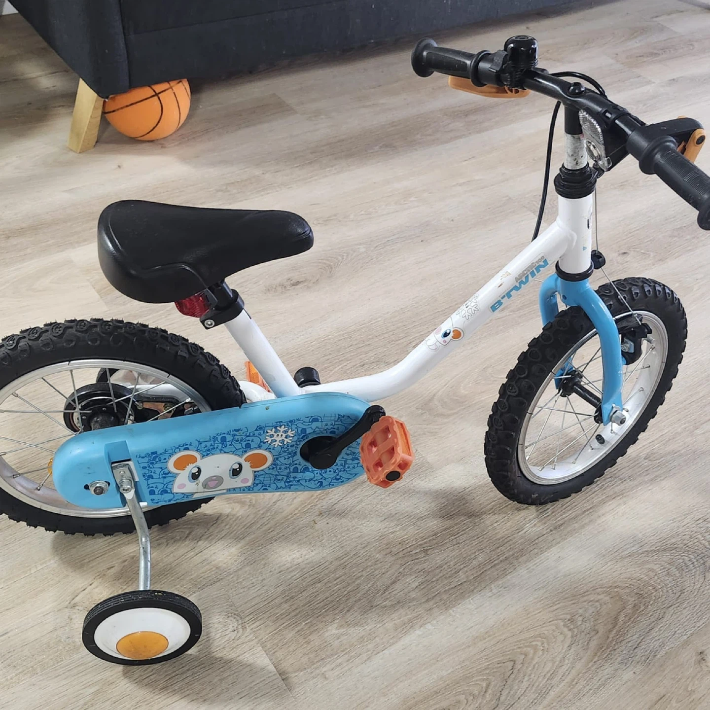 B'TWIN Kids Bike with Training Wheels