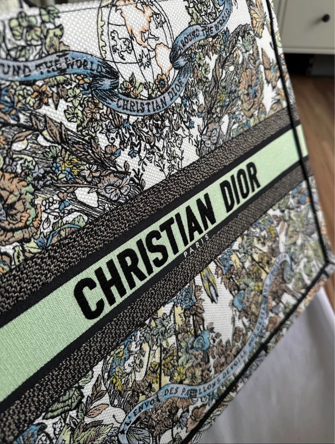 Christian Dior Tote Bag - photo 2