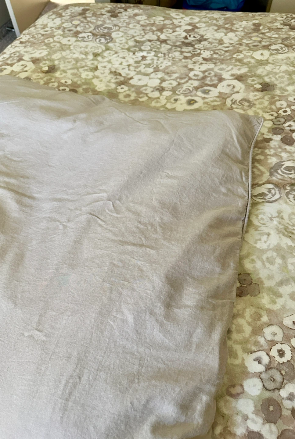 Queen-size duvet cover with two matching shams - photo 2