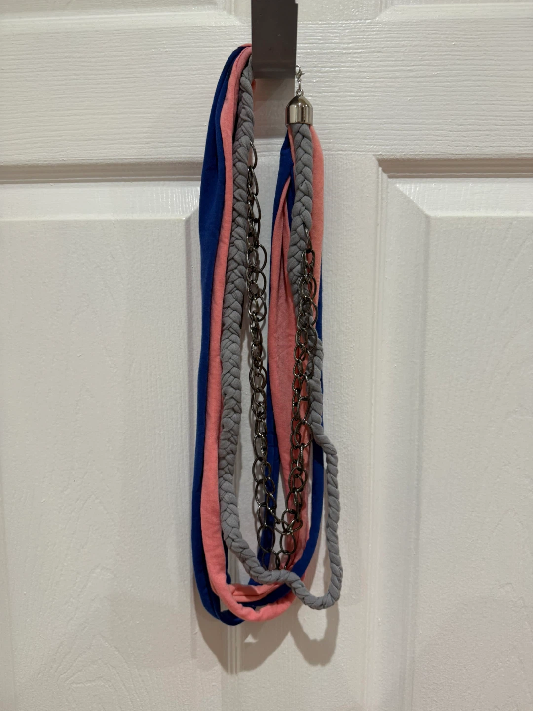 Fabric and Chain Necklaces - photo 2