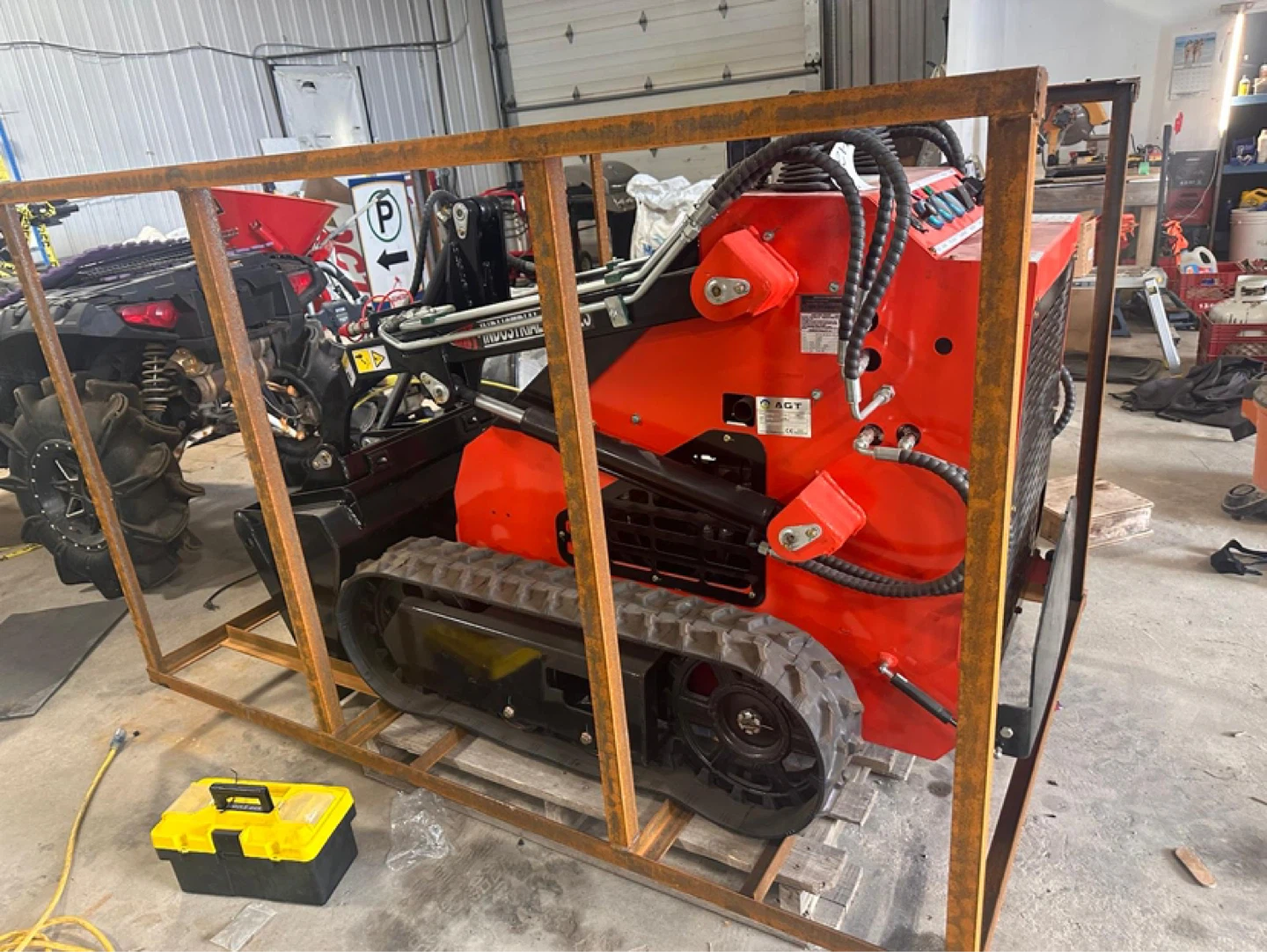 AGT Skid Steer Loader