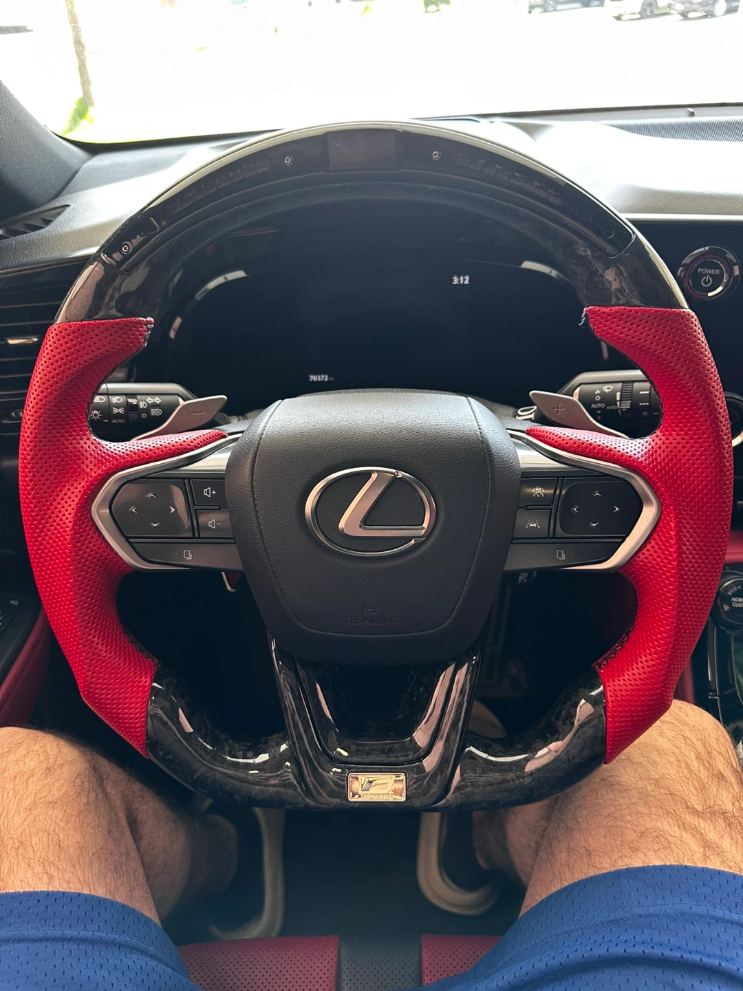 Custom LED Steering Wheel for Lexus NX Models - photo 3