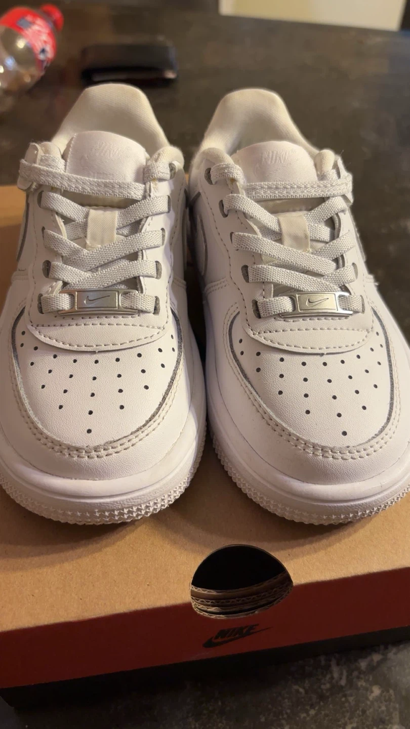 Kids' Sneakers Bundle - Nautica & Nike Air Force 1 - photo 2