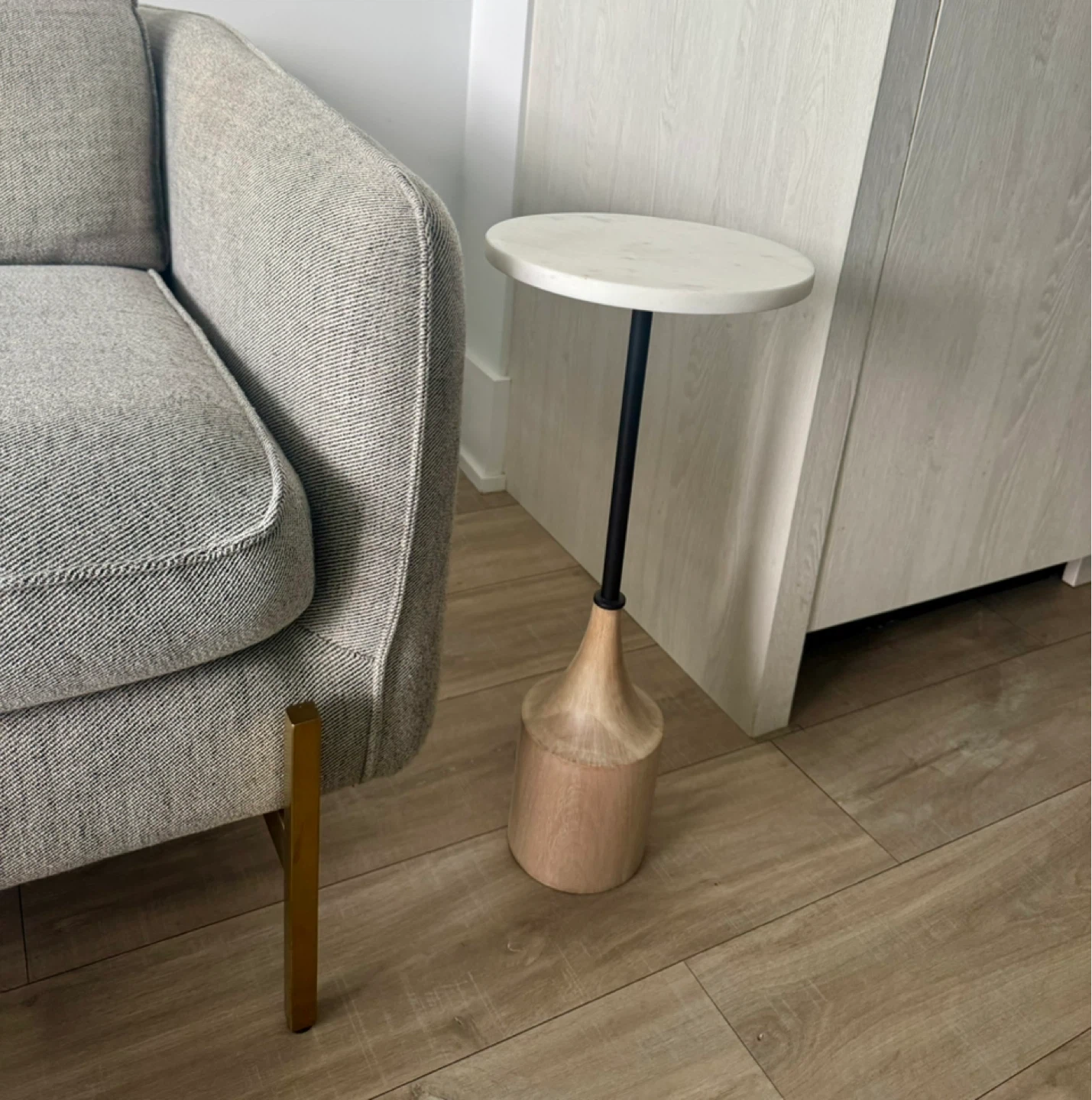 Side/drink marble tables (2). West Elm - photo 2