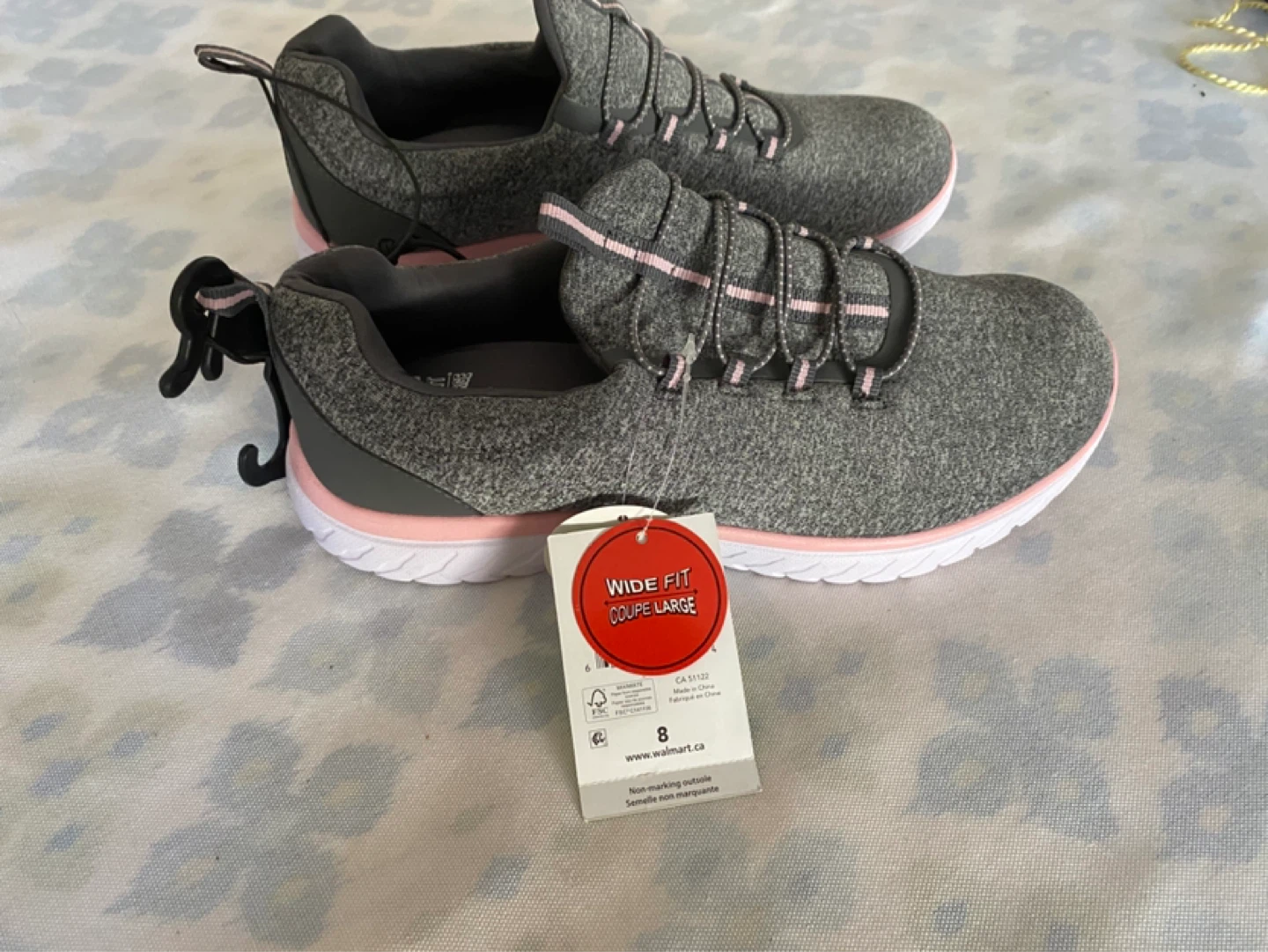 Athletic Works Women's Wide Fit Grey Pink Running Shoes Size 8 - photo 2