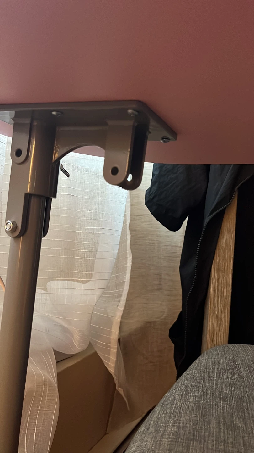 Pink Manicure Nail Table with Built-in Fan - photo 3